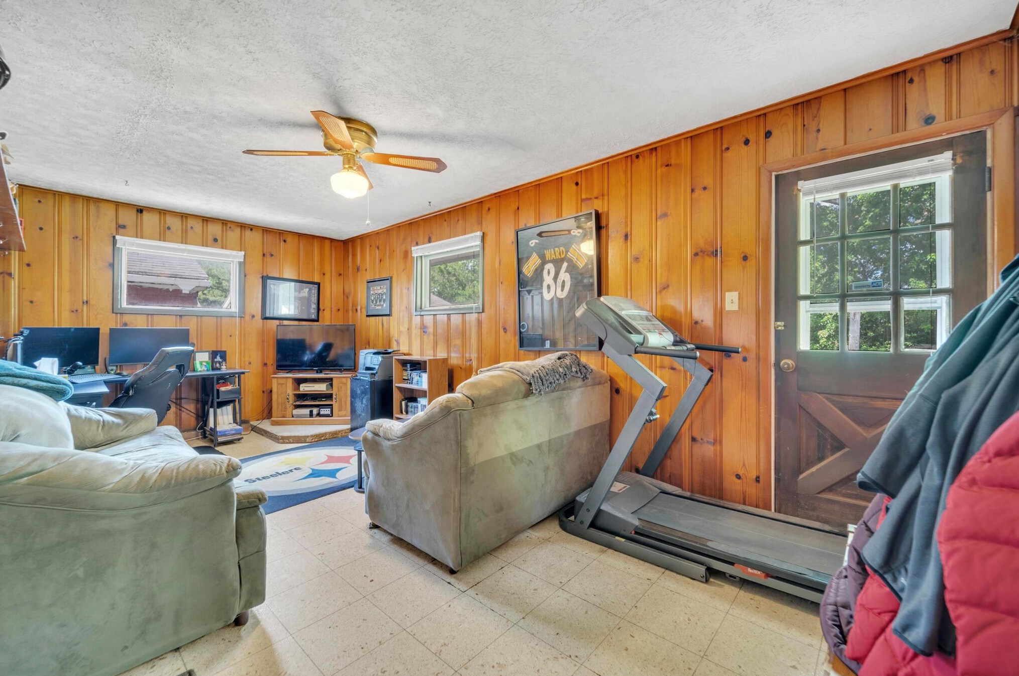 4230 Elliott Rd, Hilliard OH  43026-7648 exterior