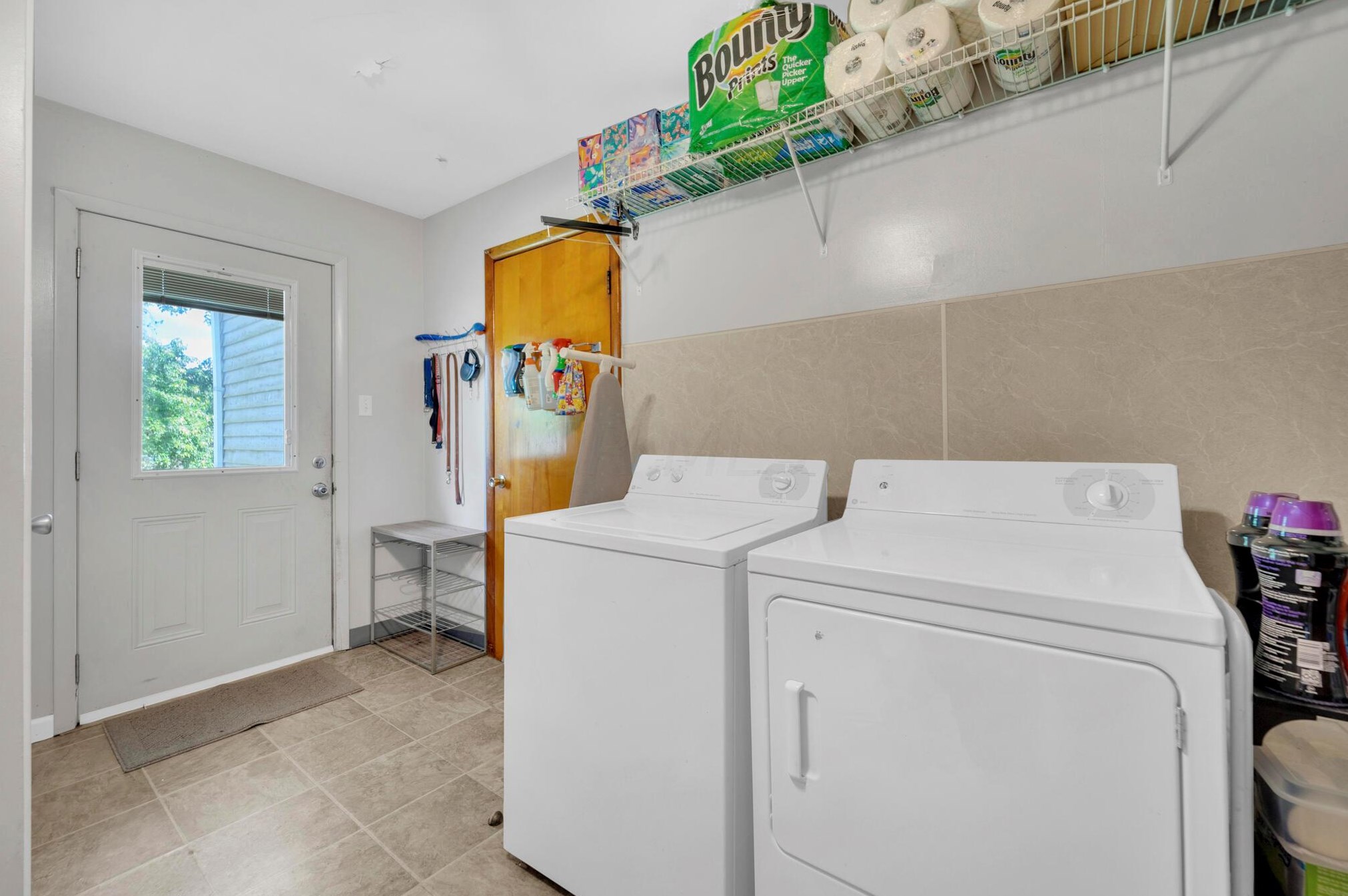 4230 Elliott Rd, Hilliard OH  43026-7648 exterior