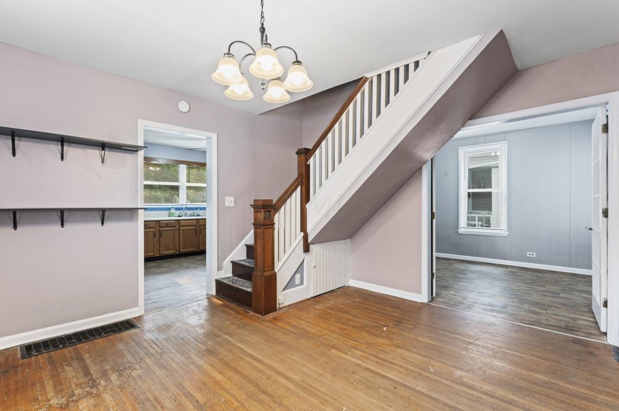 525 Maple St, Lancaster OH 43130-3125 exterior