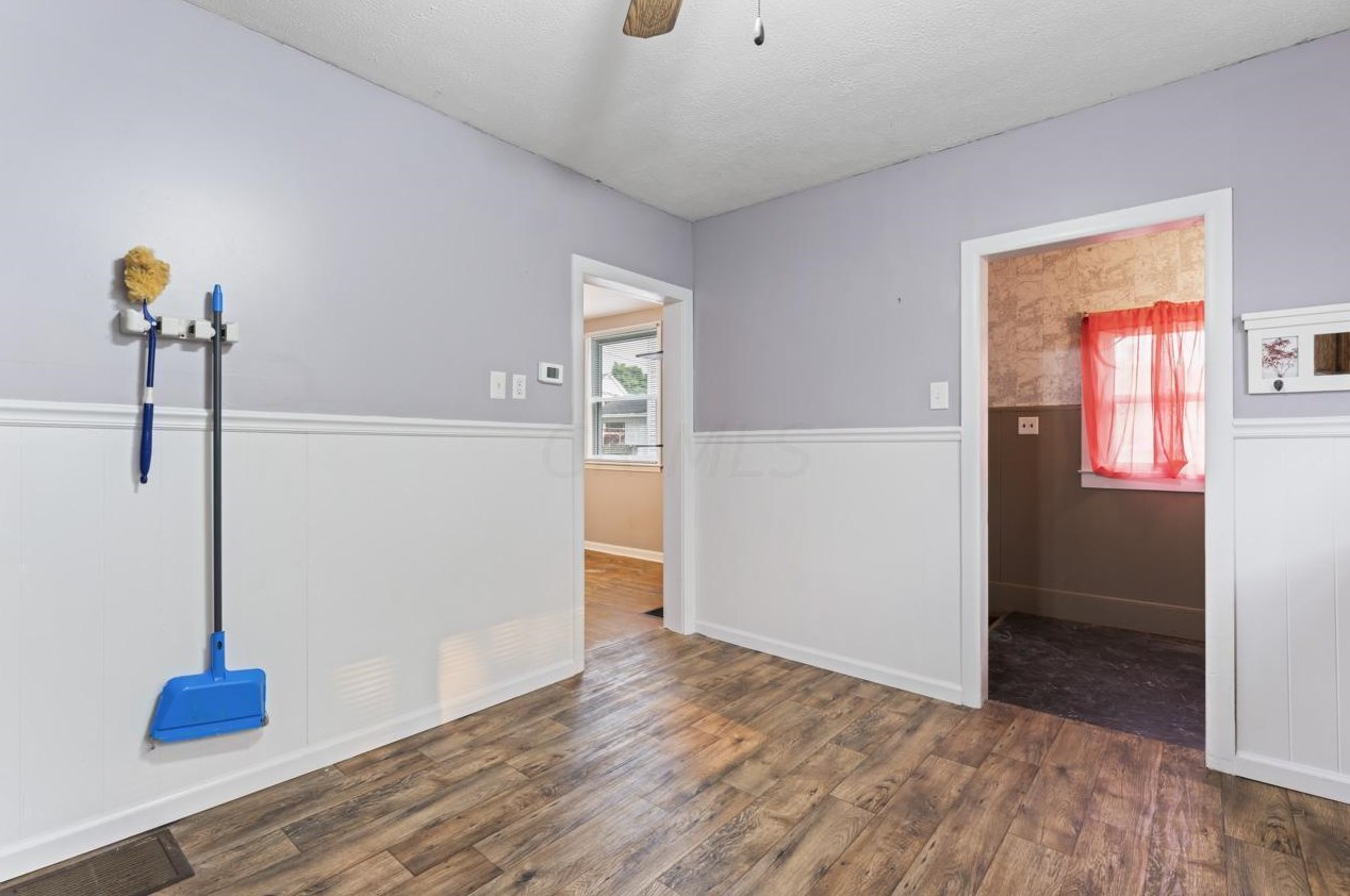 525 Maple St, Lancaster OH 43130-3125 exterior