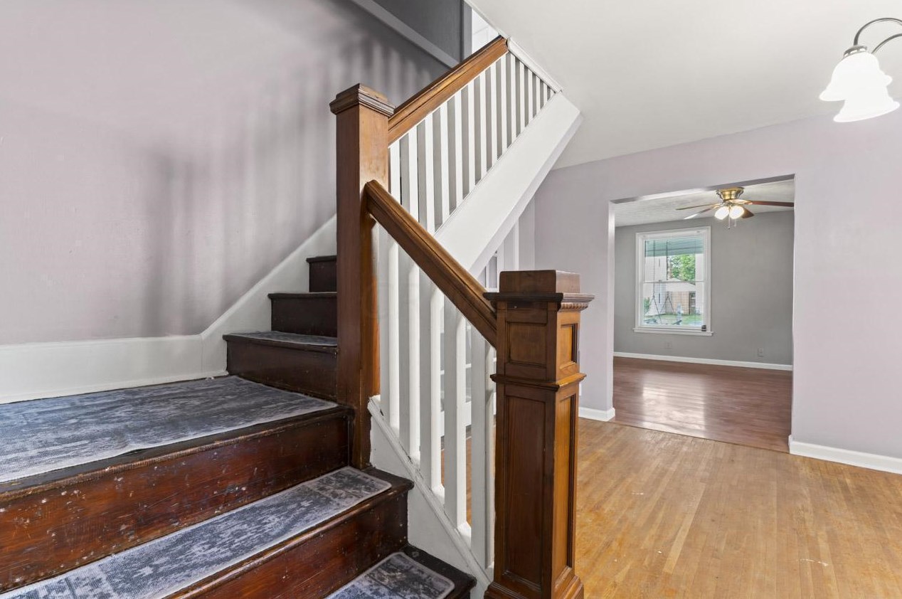 525 Maple St, Lancaster OH 43130-3125 exterior