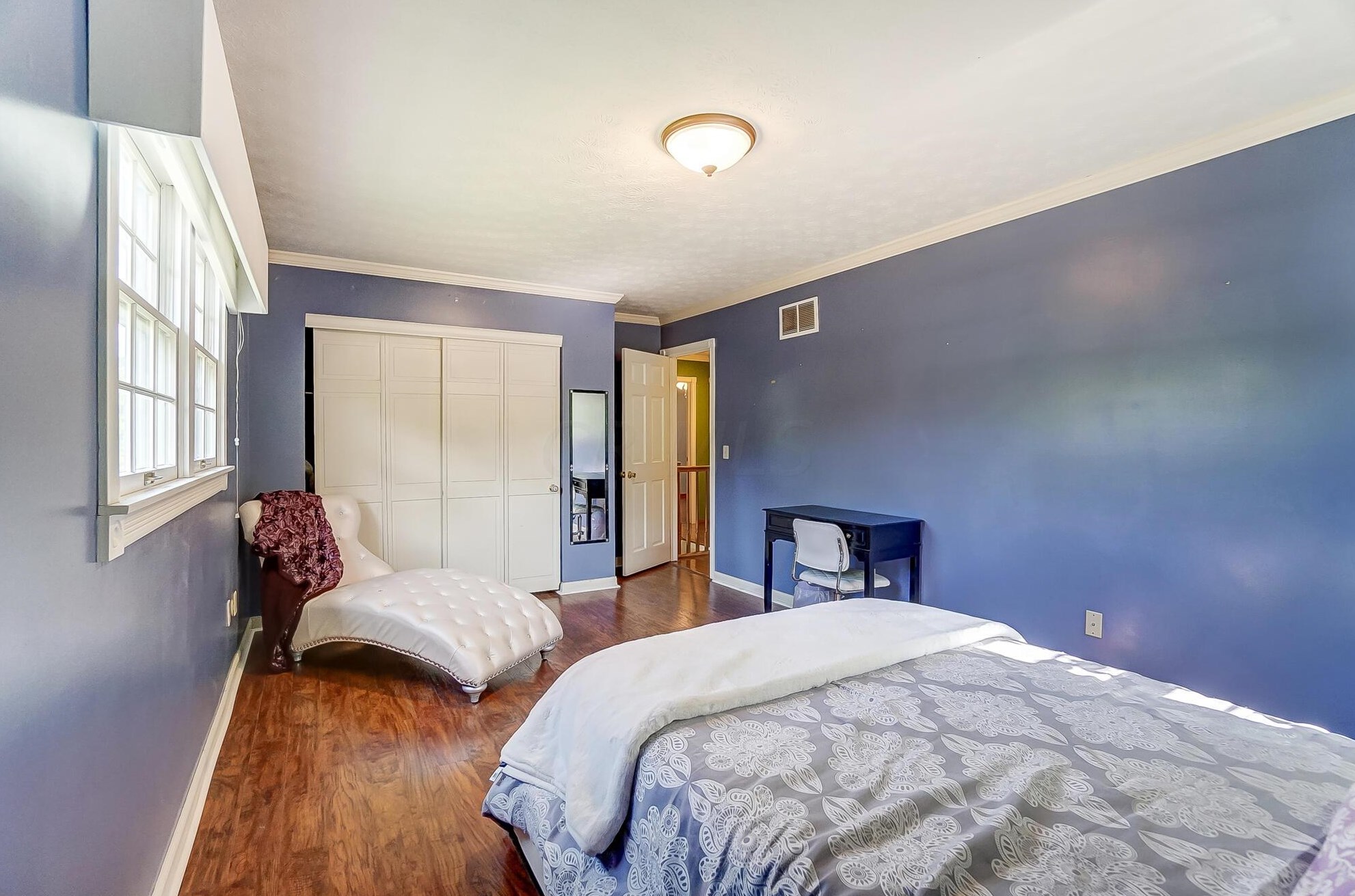 1727 Staffordshire Rd, Columbus OH 43229-2141 exterior