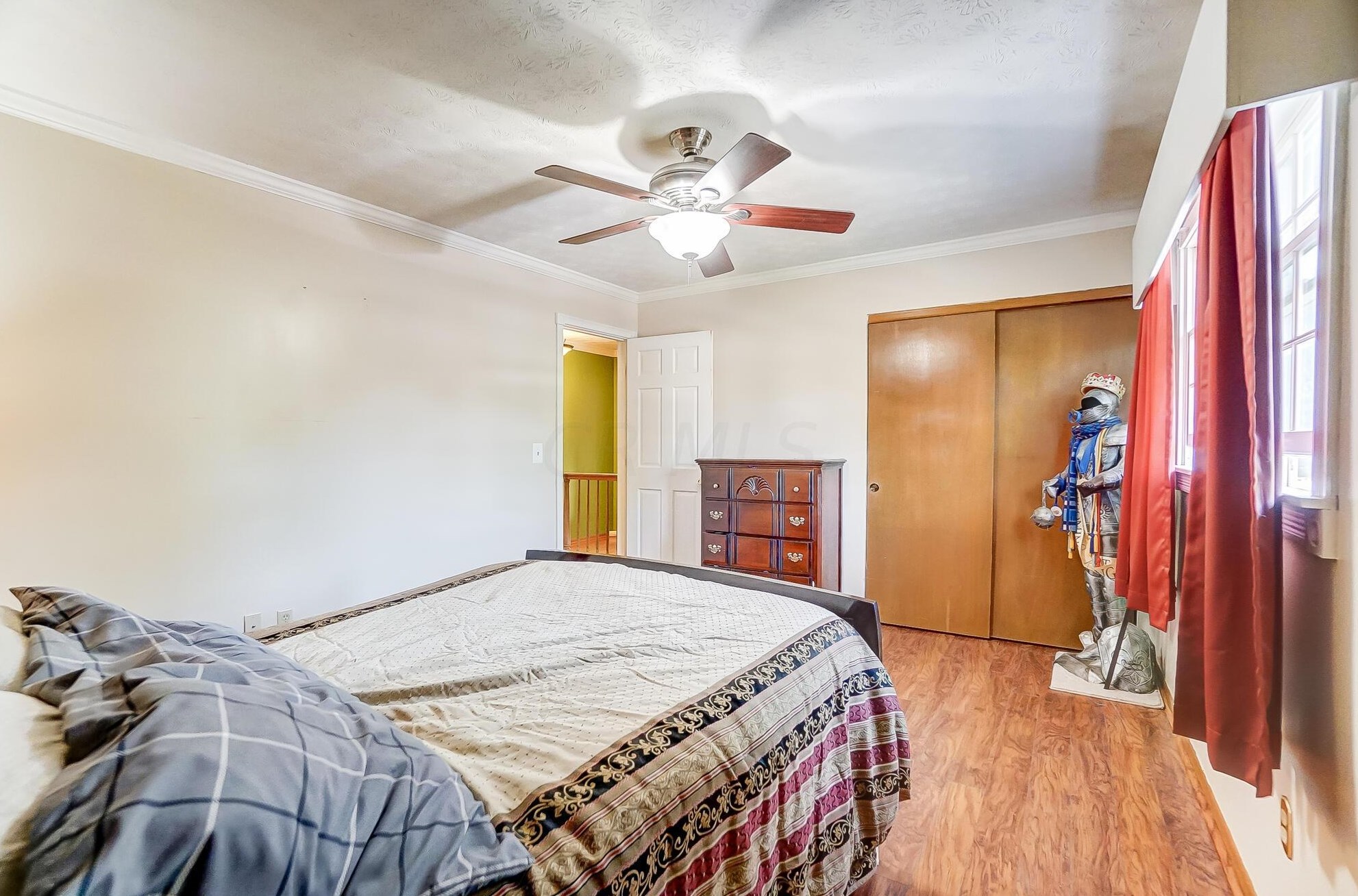 1727 Staffordshire Rd, Columbus OH 43229-2141 exterior