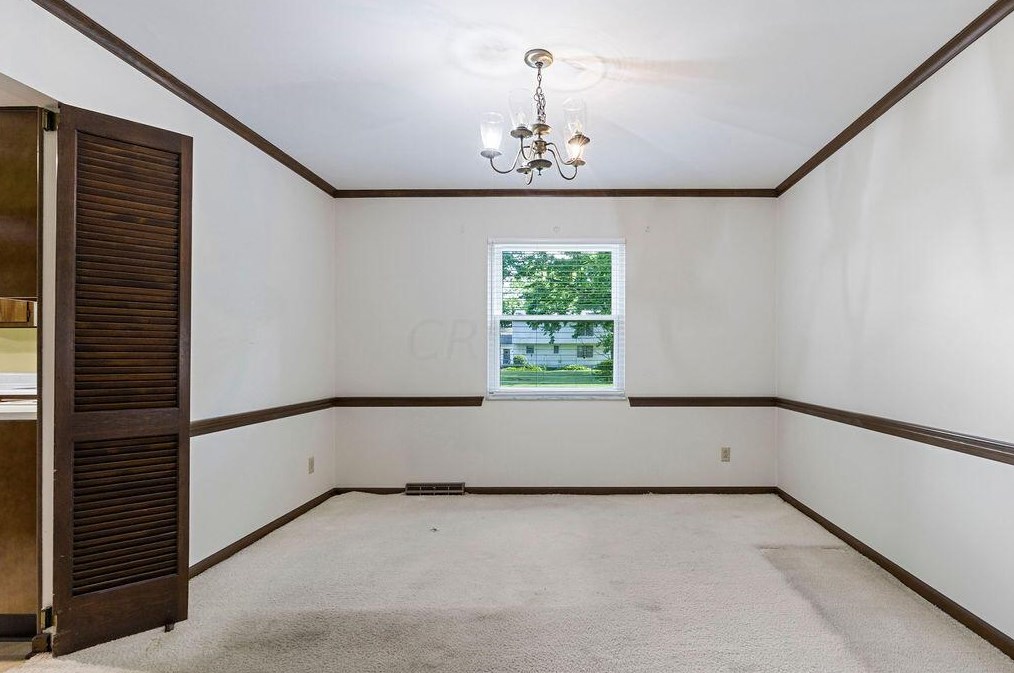 259 Highland Ave, Columbus OH 43085-2664 exterior