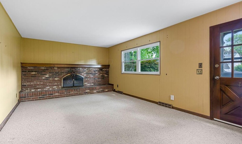 259 Highland Ave, Columbus OH 43085-2664 exterior