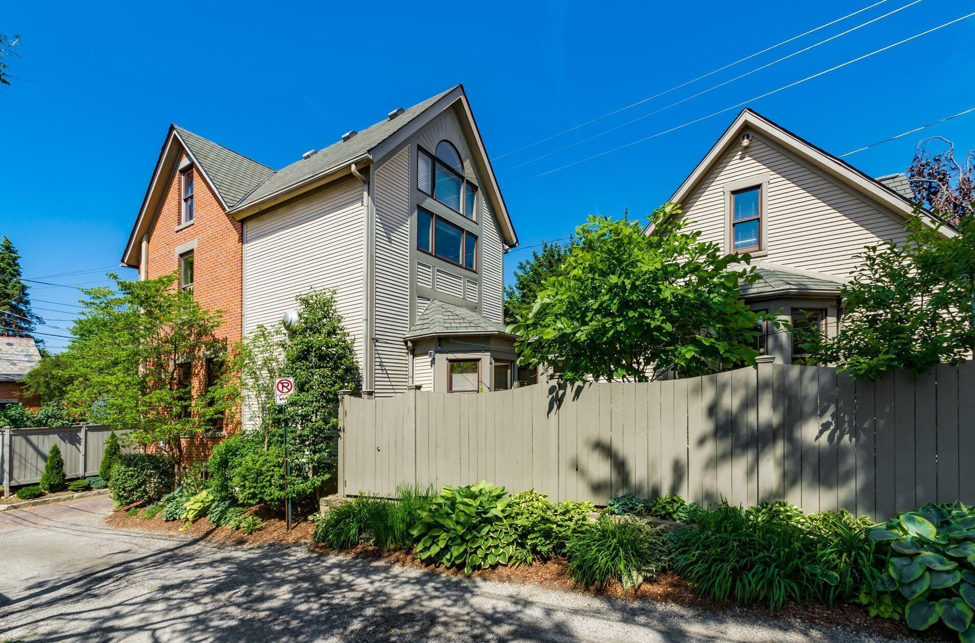 751 Jaeger St, Columbus OH 43206-2273 exterior