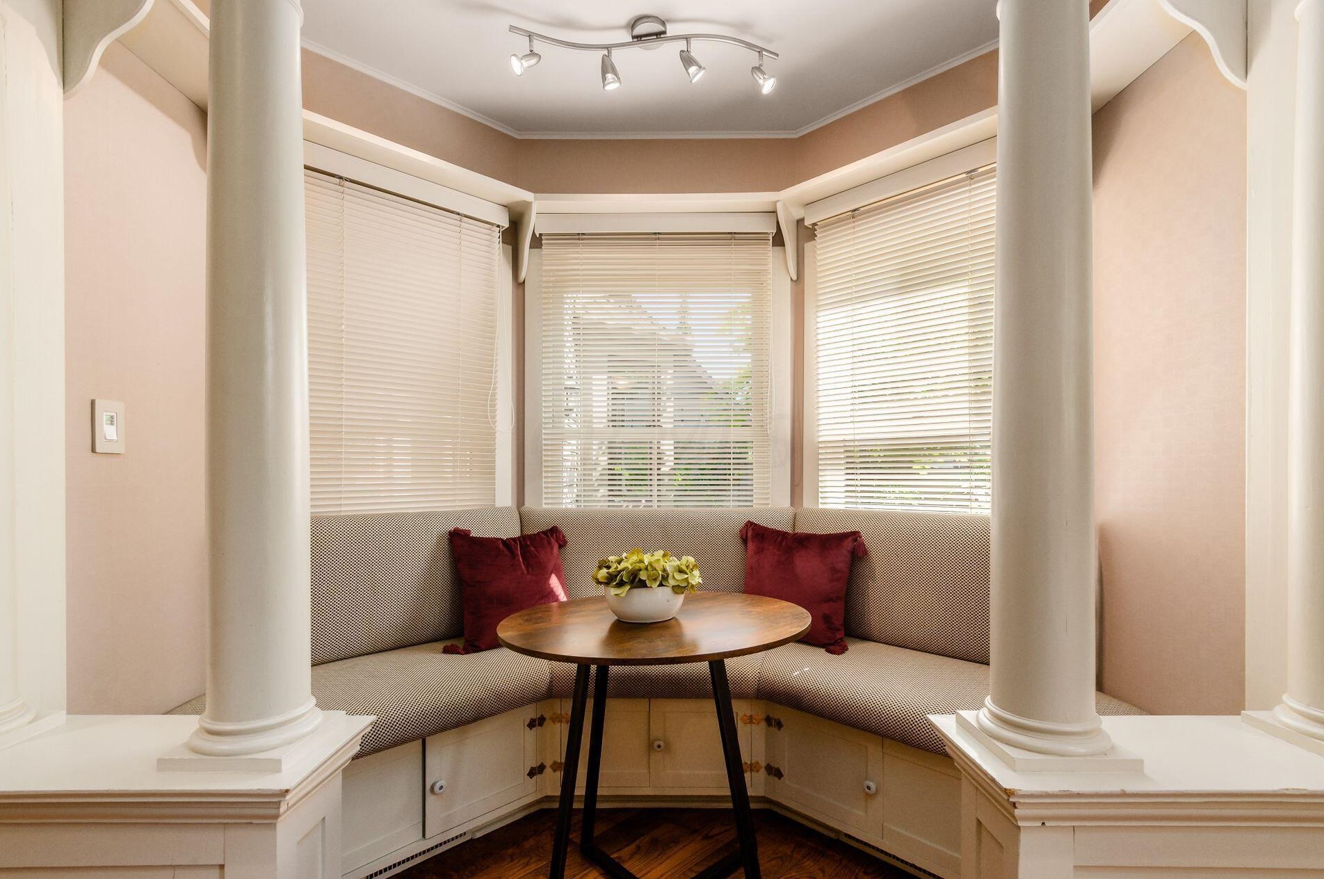 751 Jaeger St, Columbus OH 43206-2273 exterior