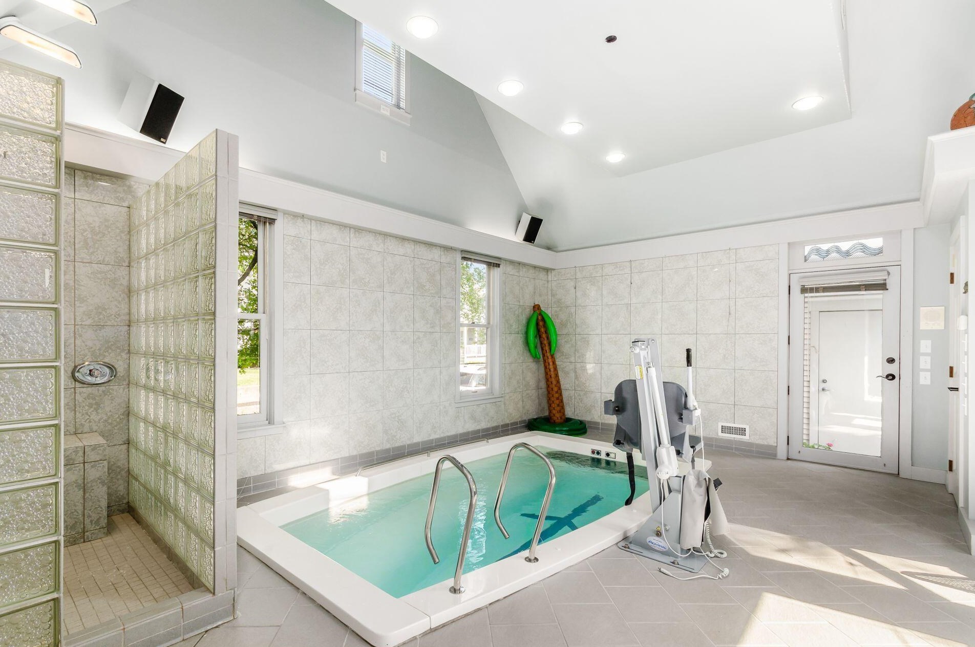 751 Jaeger St, Columbus OH 43206-2273 exterior