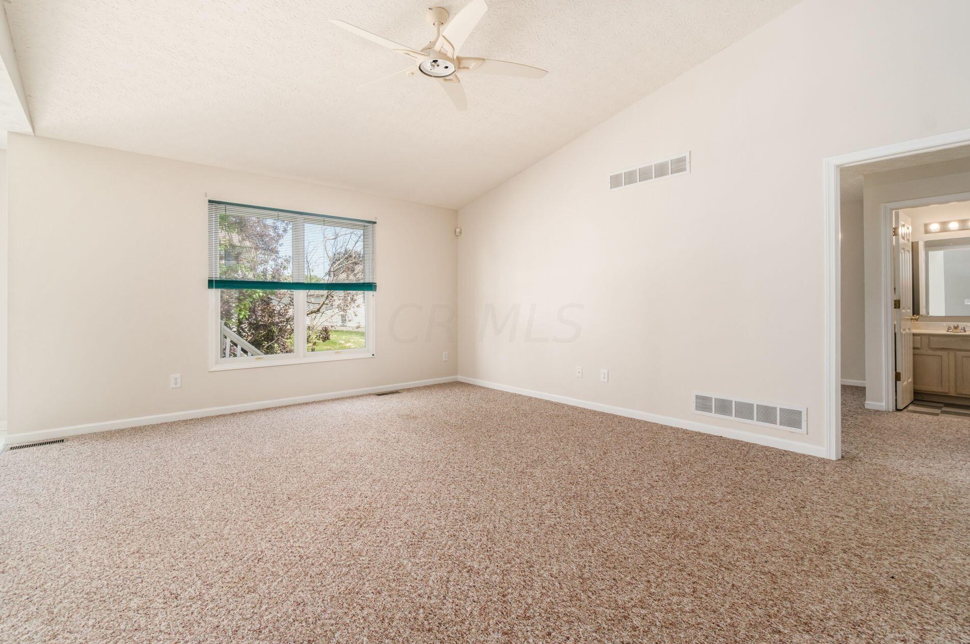 3658 Larkwell Way, Columbus OH 43232-3600 exterior