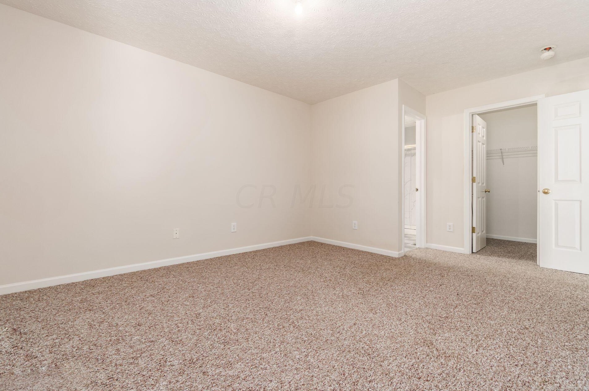 3658 Larkwell Way, Columbus OH 43232-3600 exterior