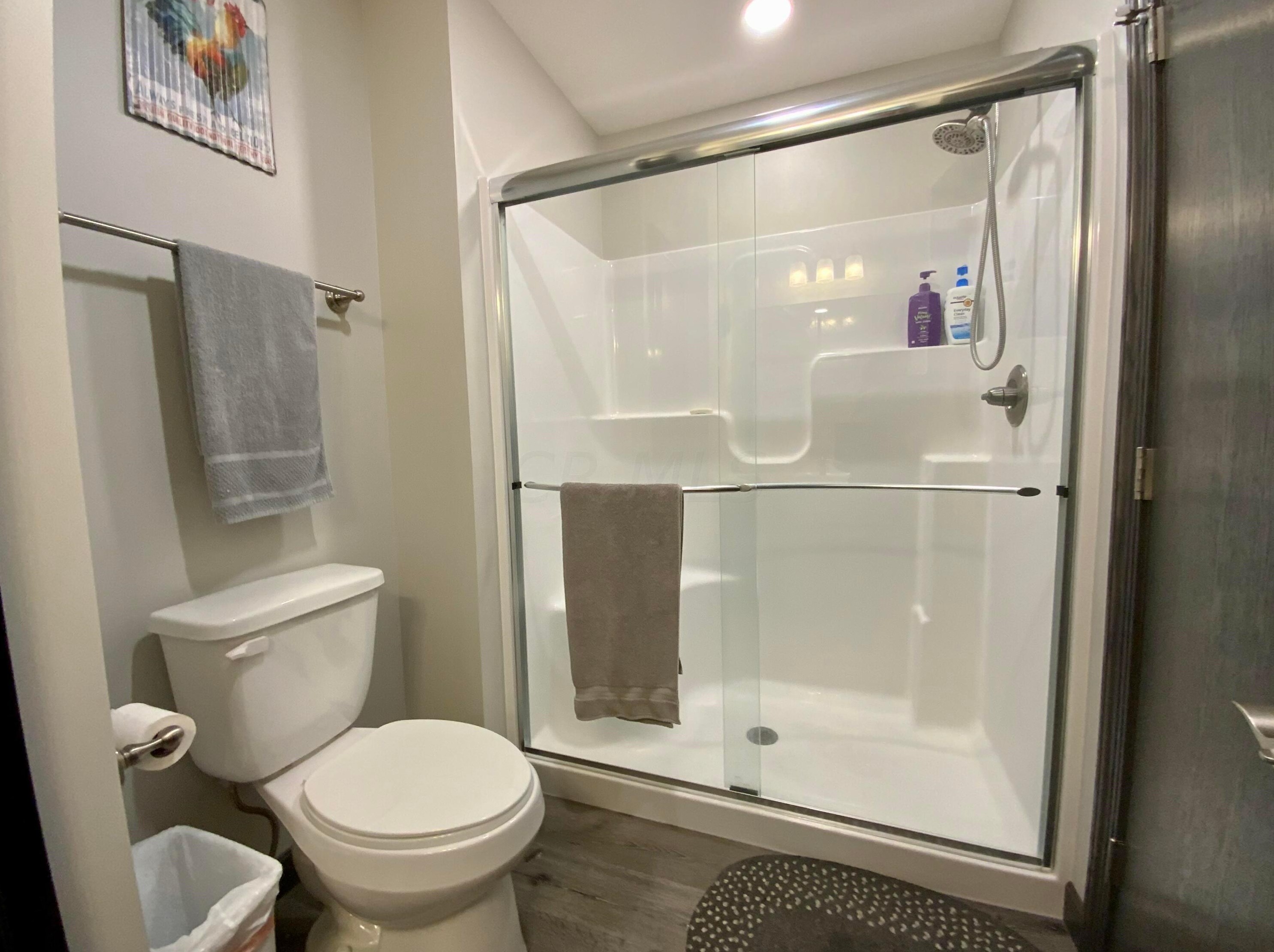 876 Royal Cir, Howard OH  43028-9370 exterior