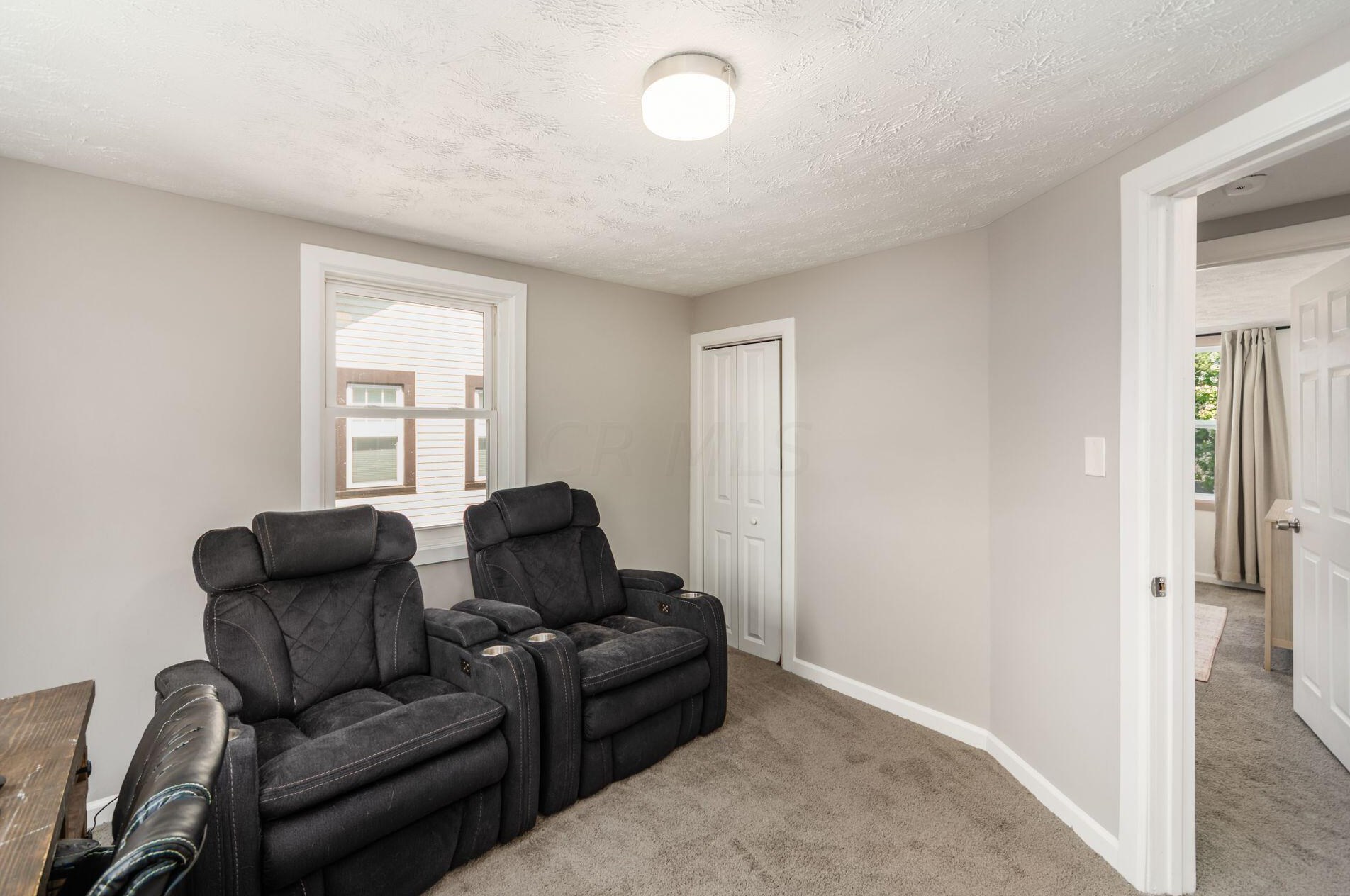 1205 20 Ave, Columbus OH 43211-2507 exterior