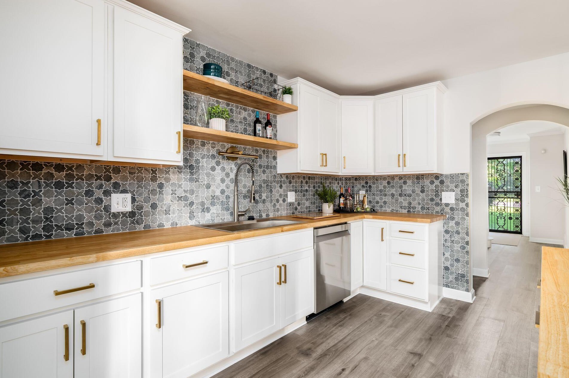 85 Eastmoor Blvd, Columbus OH 43209-2281 exterior