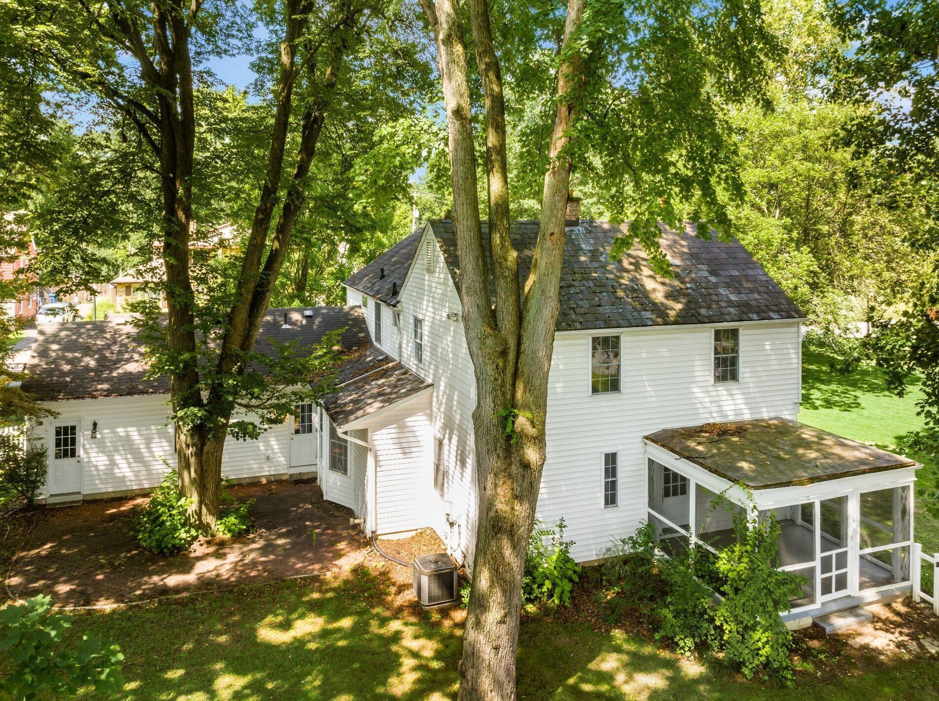 85 Eastmoor Blvd, Columbus OH 43209-2281 exterior