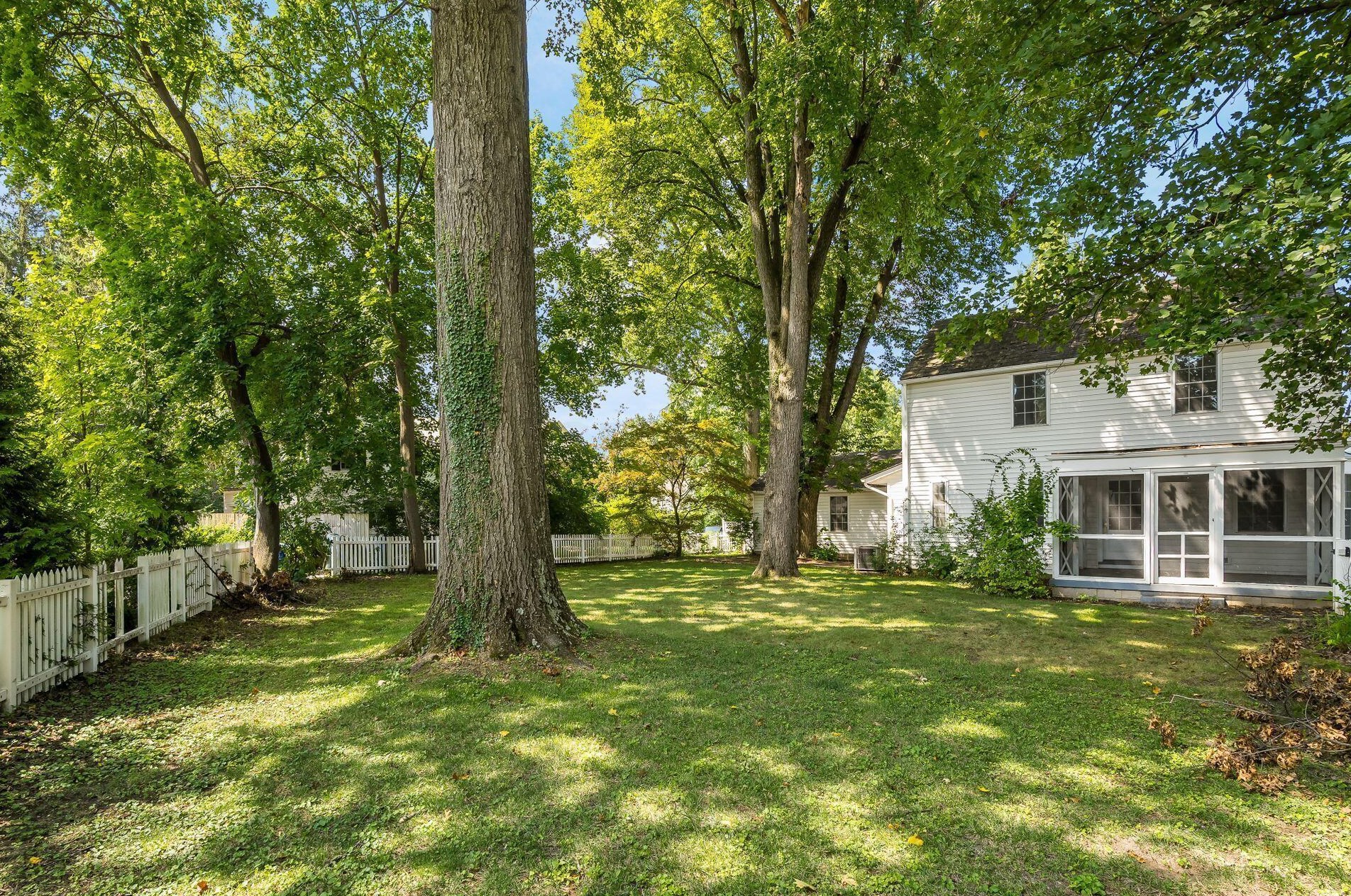 85 Eastmoor Blvd, Columbus OH 43209-2281 exterior