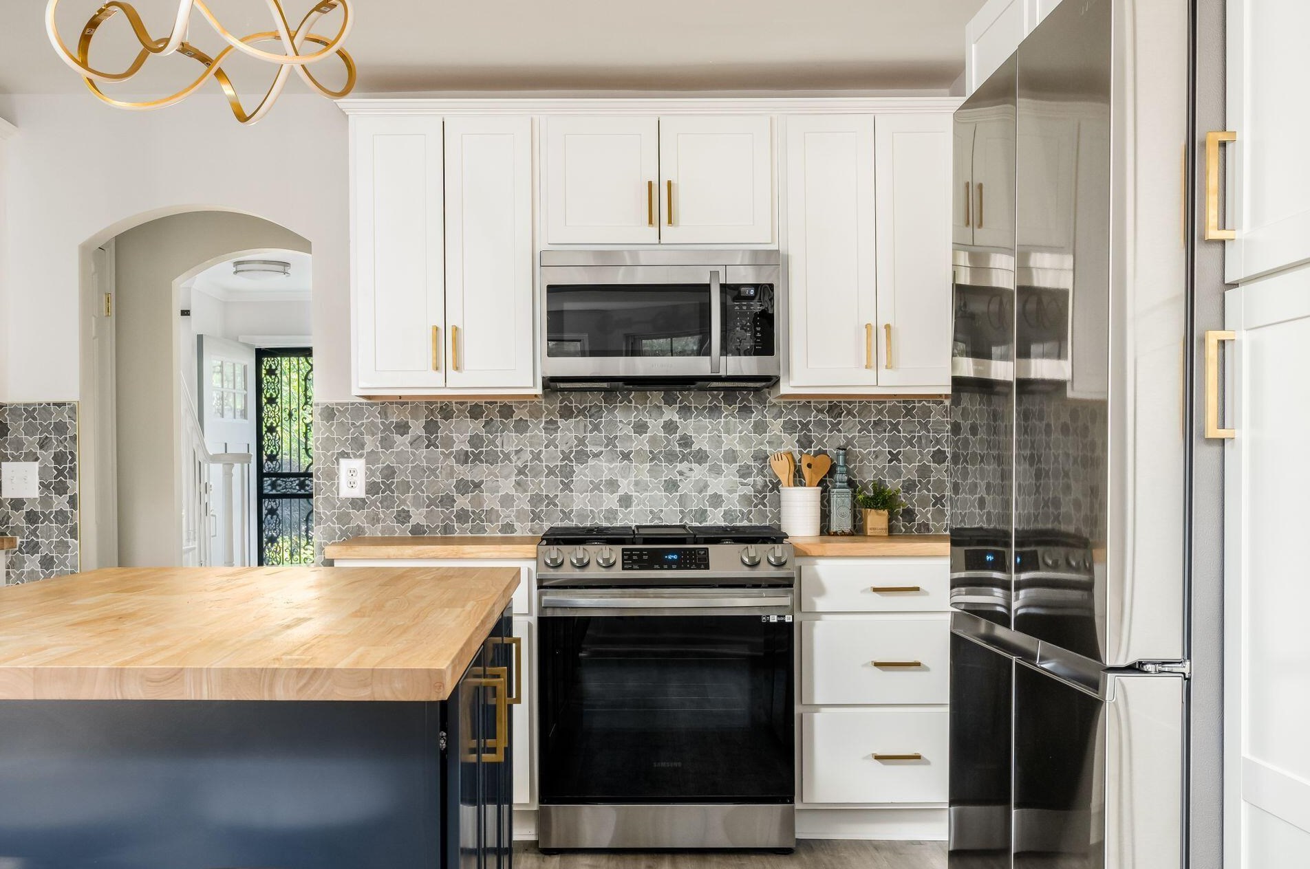 85 Eastmoor Blvd, Columbus OH 43209-2281 exterior