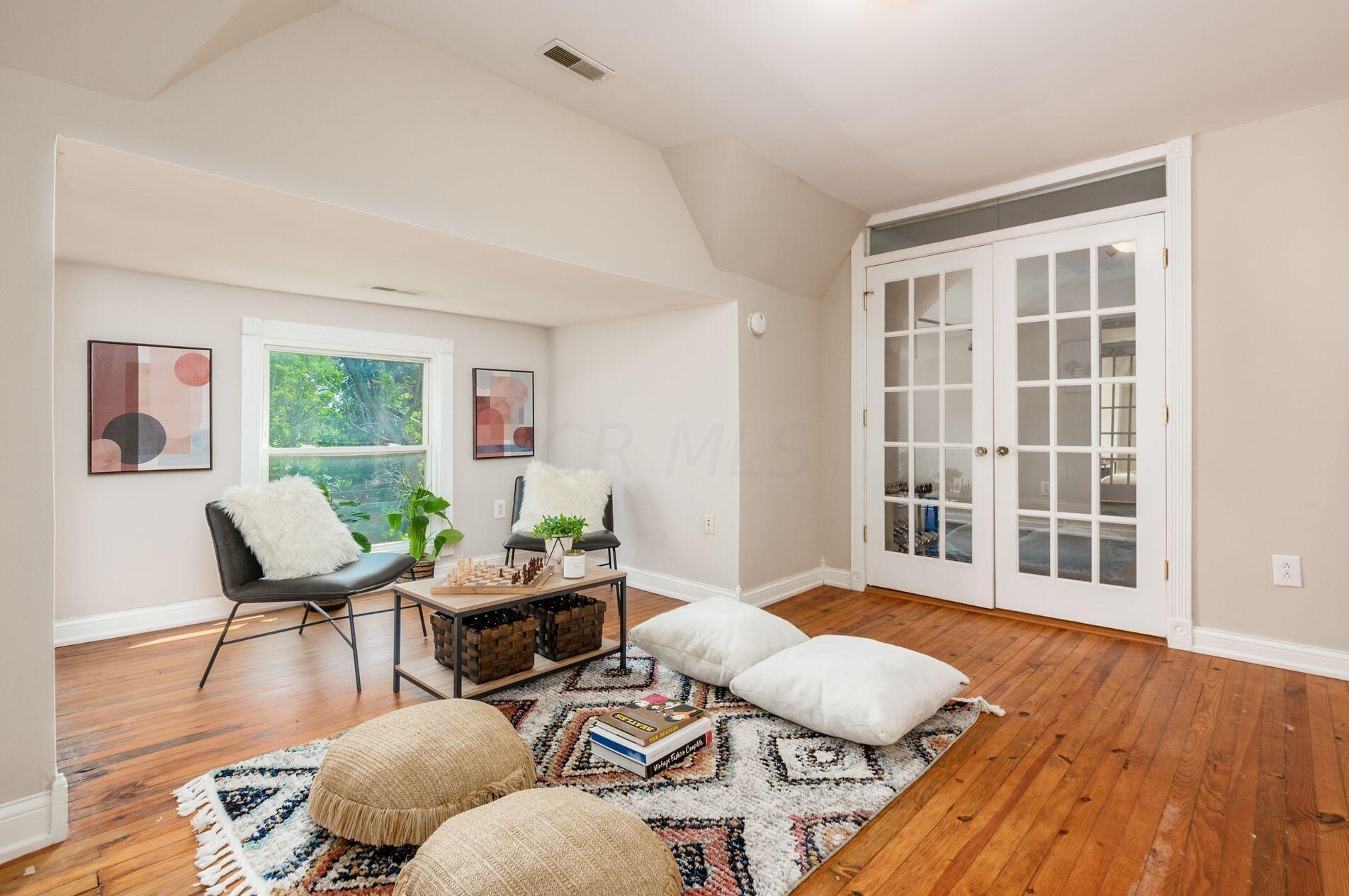 150 North Broadway, Columbus OH 43214-4112 exterior