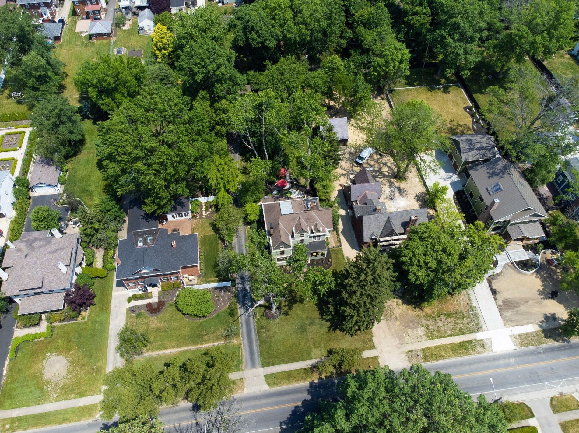 150 North Broadway, Columbus OH 43214-4112 exterior