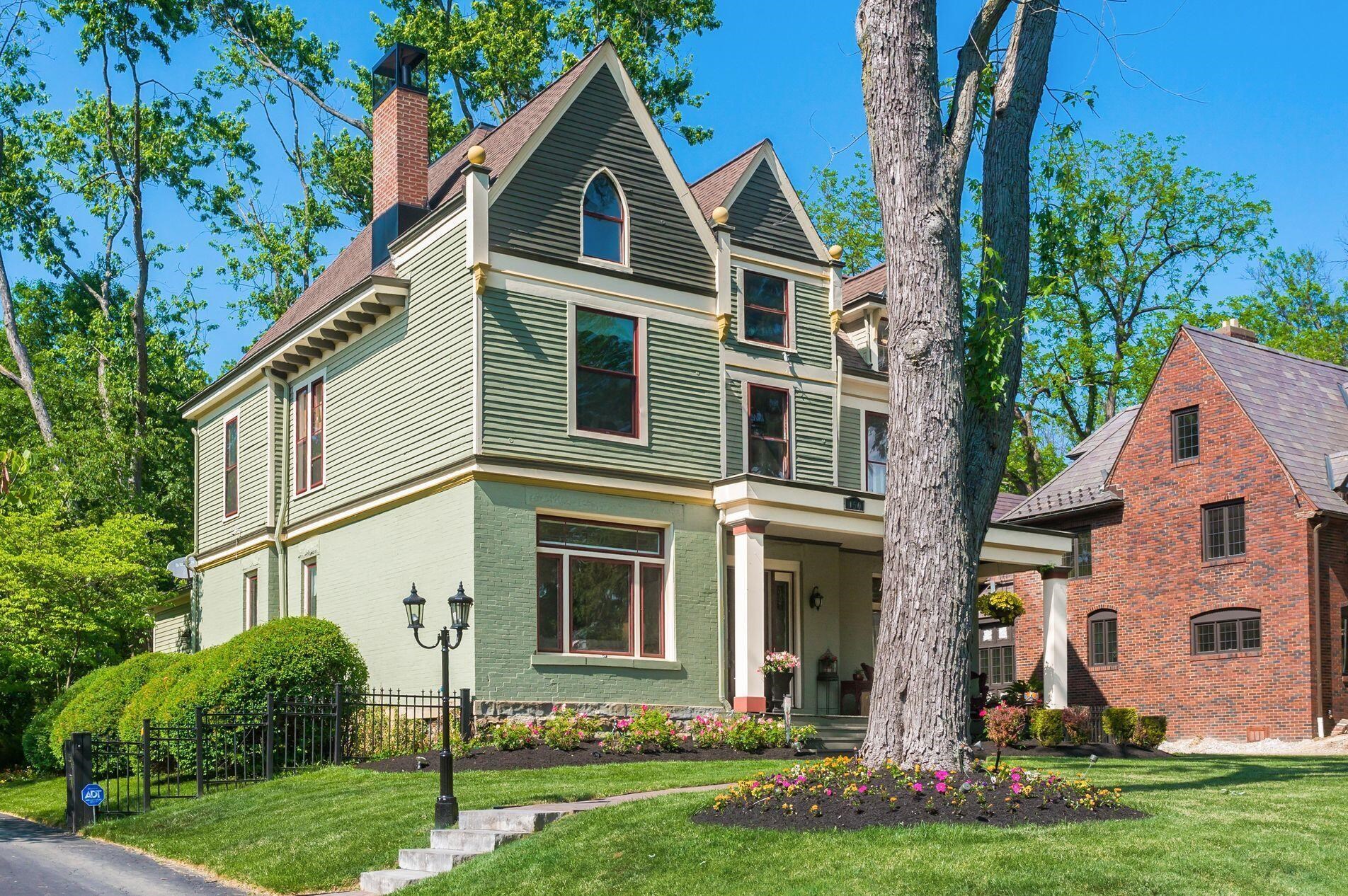 150 North Broadway, Columbus OH 43214-4112 exterior