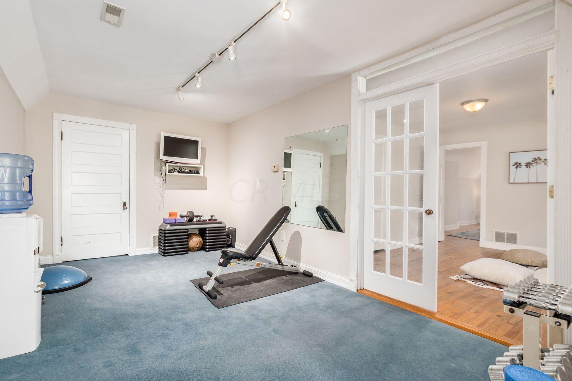 150 North Broadway, Columbus OH 43214-4112 exterior