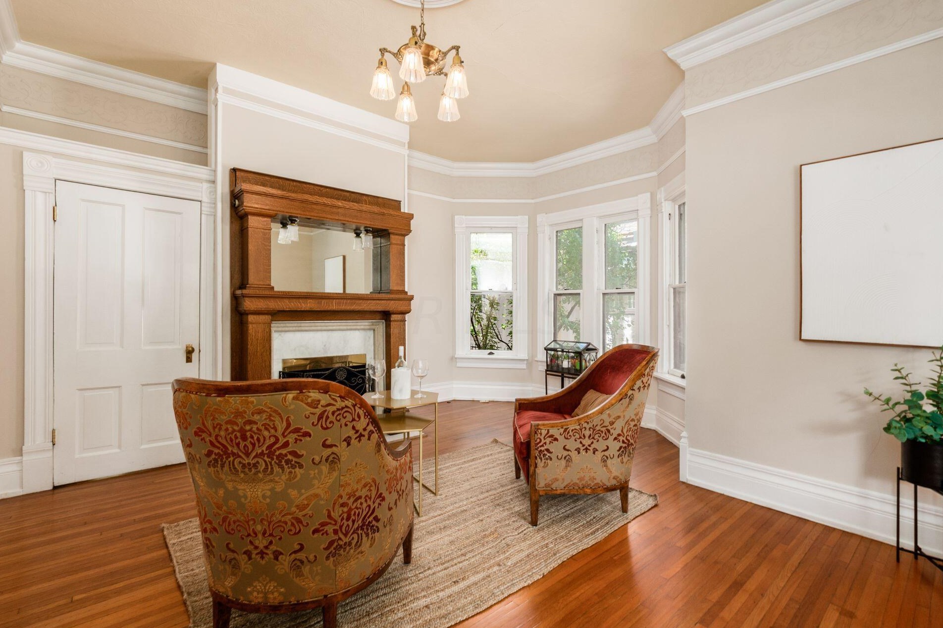 150 North Broadway, Columbus OH 43214-4112 exterior