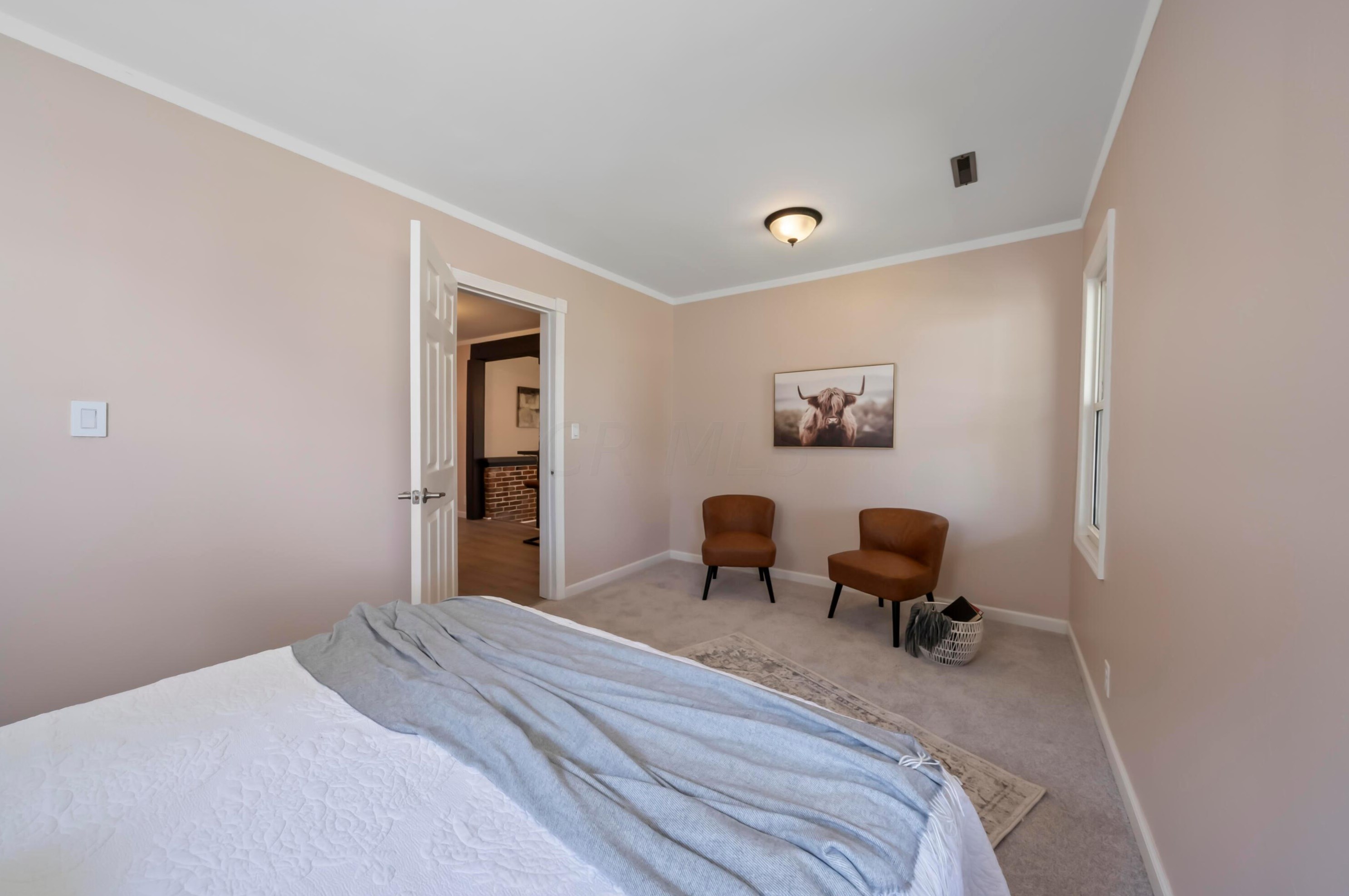 3047 Azelda St, Columbus OH 43224-4011 exterior