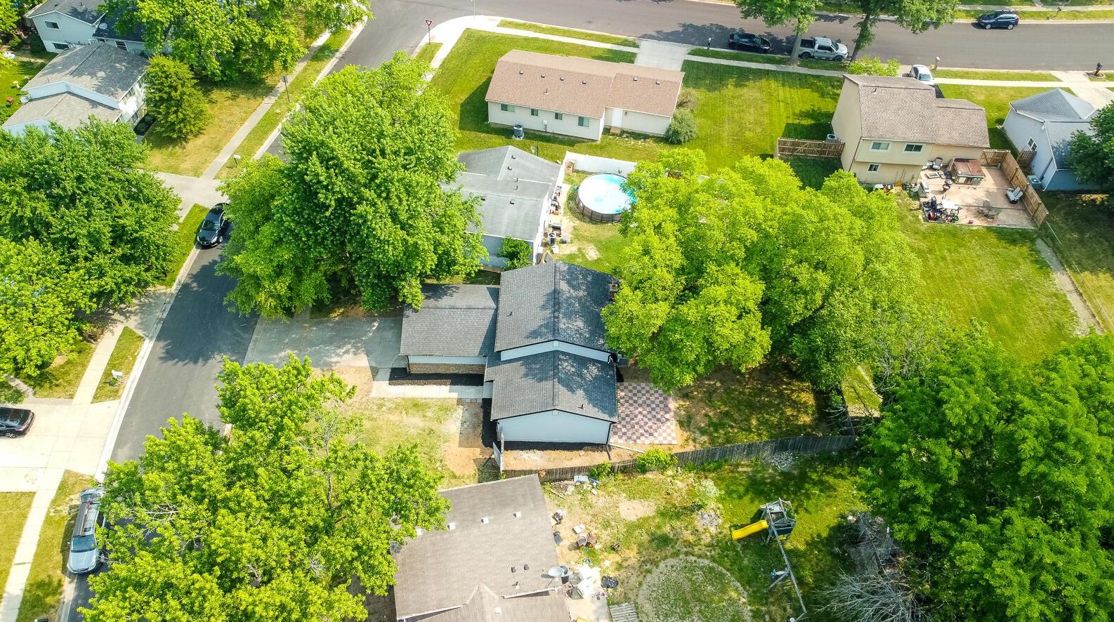 3518 Meldrake St, Columbus OH  43230-1624 exterior