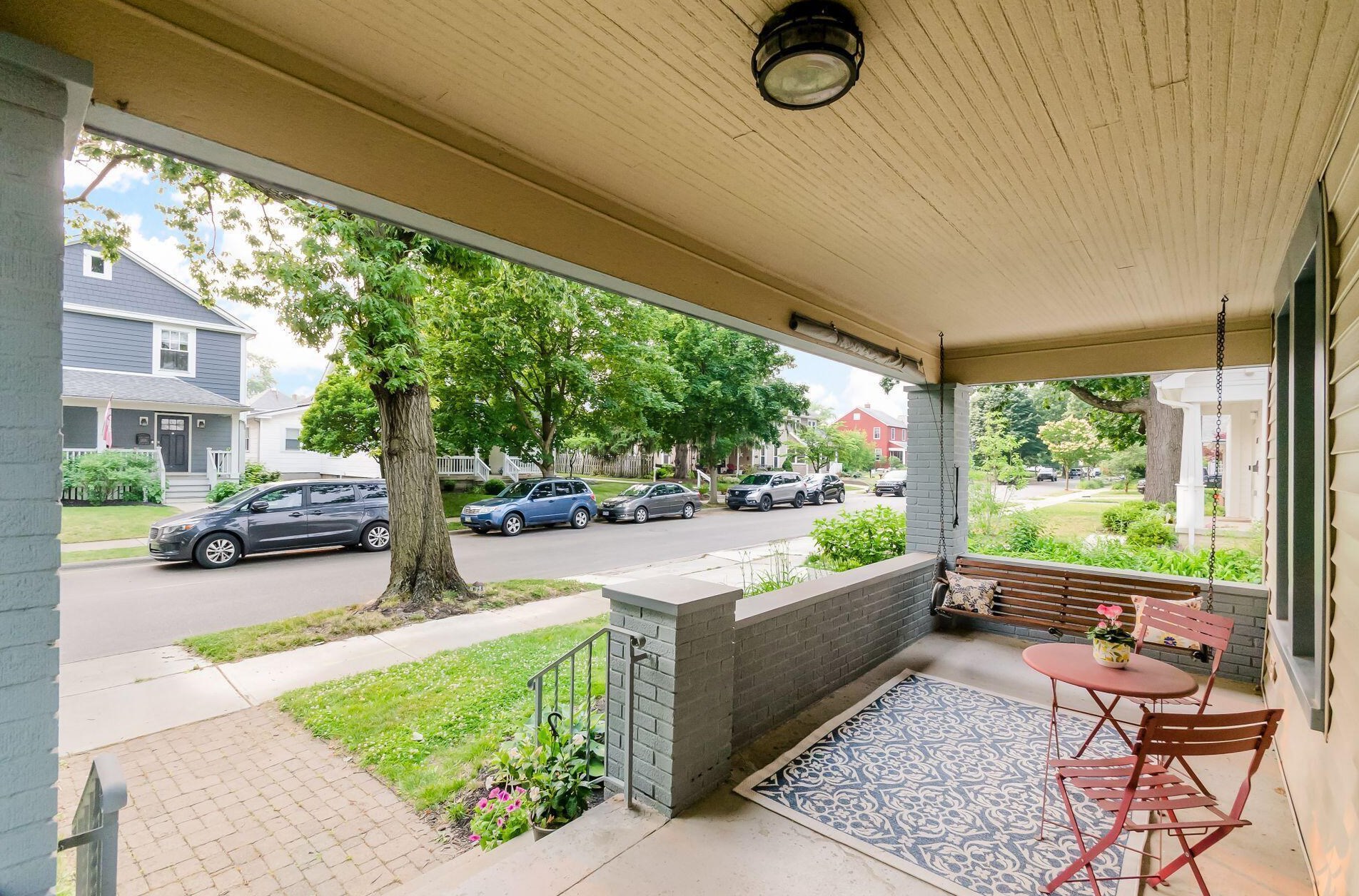 1272 Elmwood Ave, Columbus OH  43212-3278 exterior