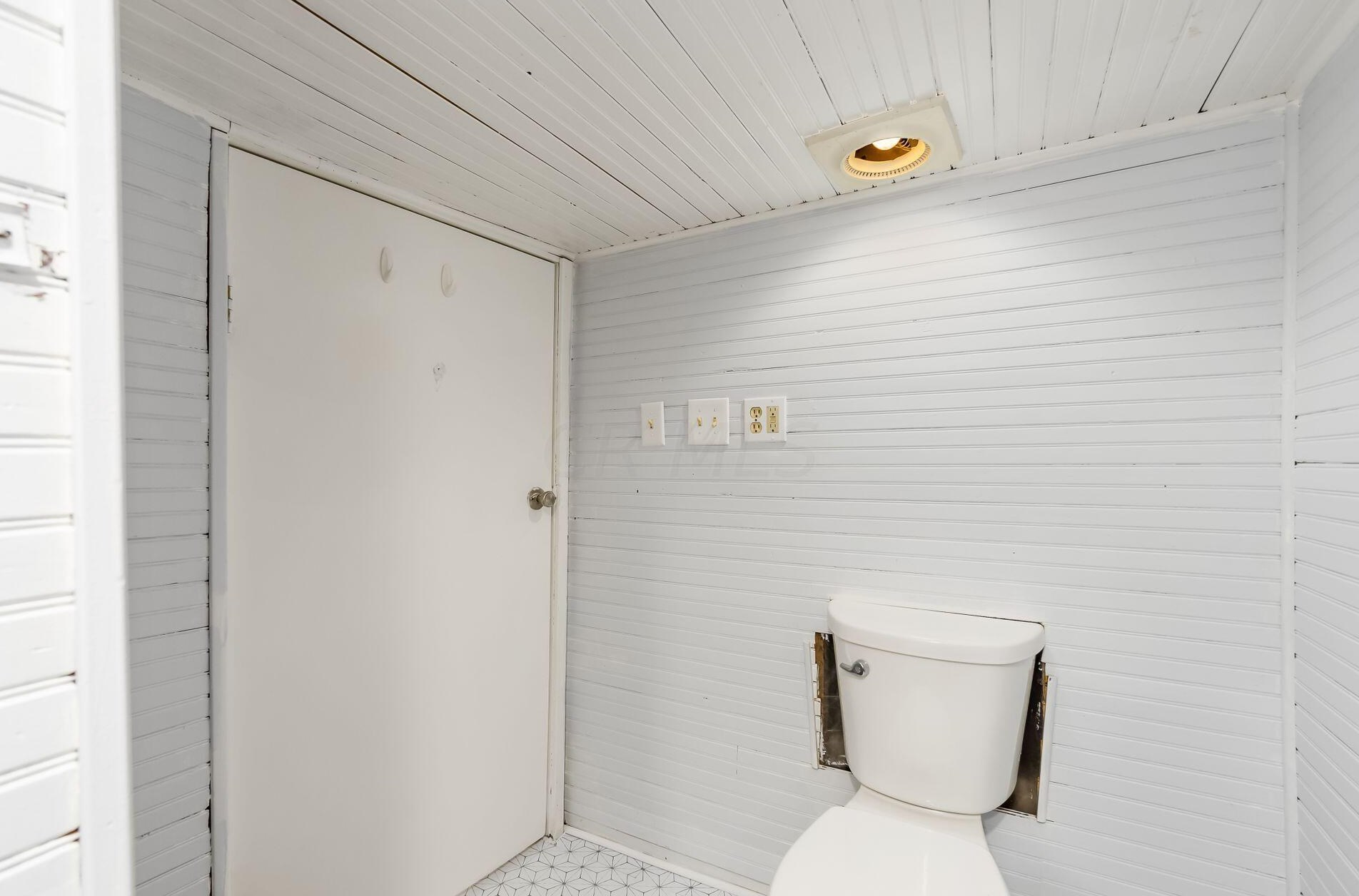 1272 Elmwood Ave, Columbus OH  43212-3278 exterior