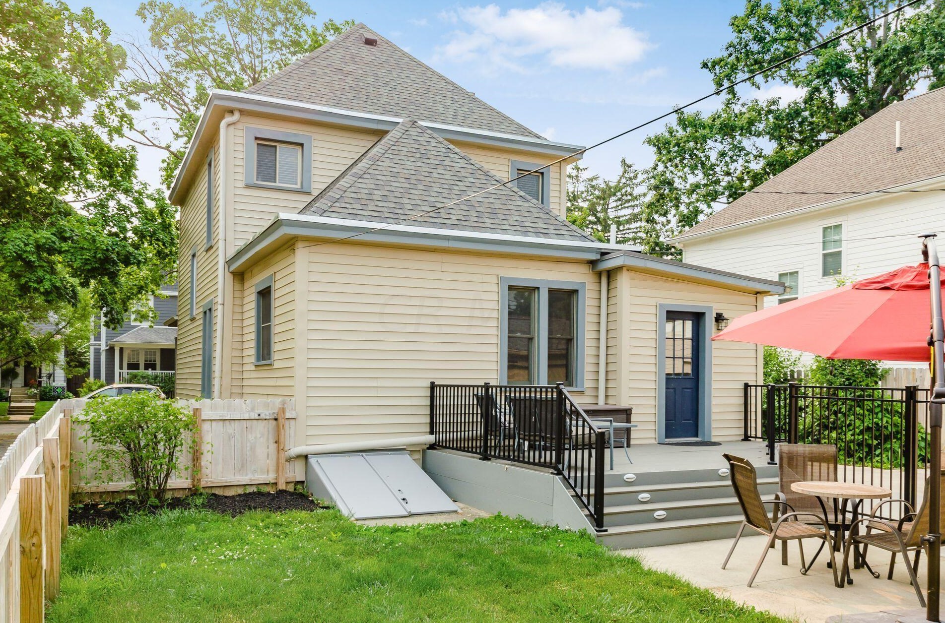 1272 Elmwood Ave, Columbus OH  43212-3278 exterior