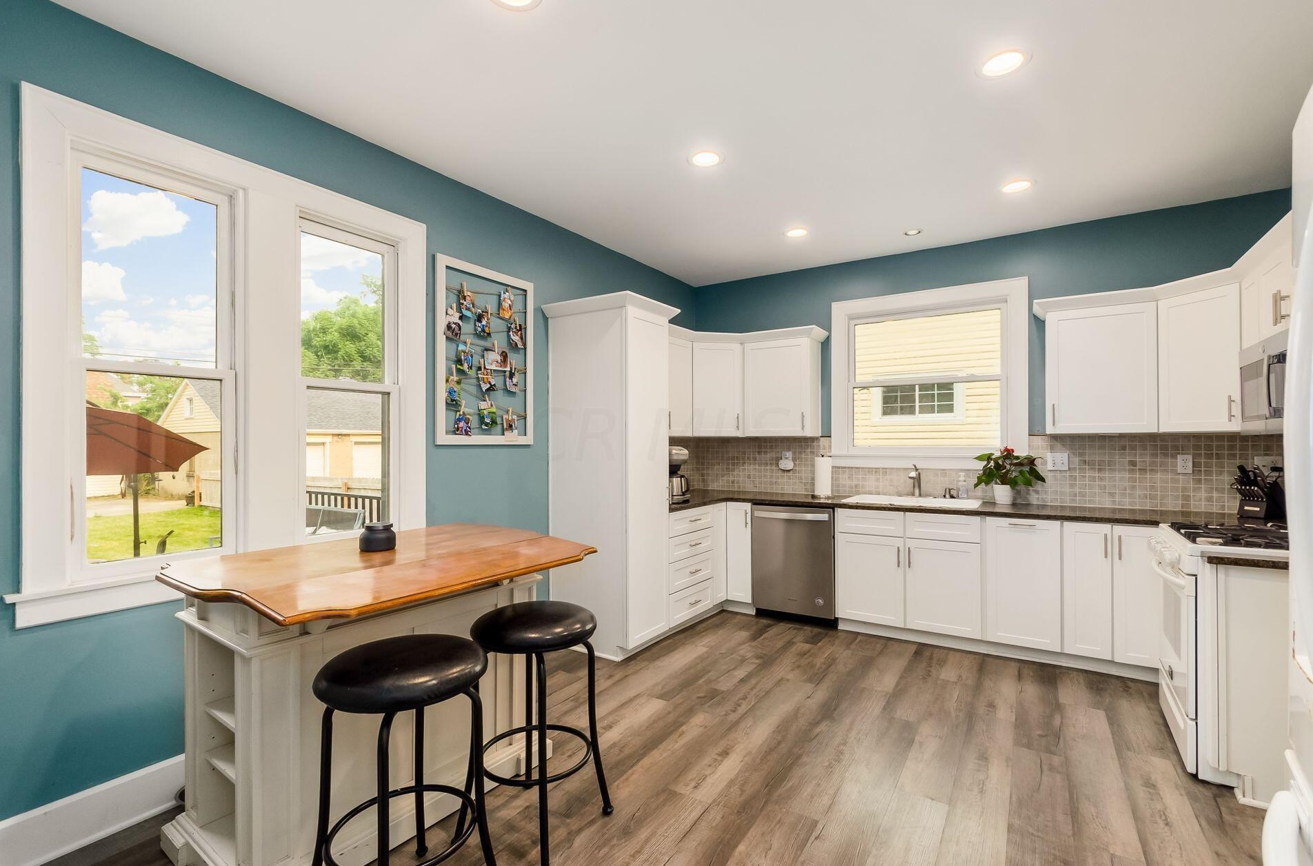 1272 Elmwood Ave, Columbus OH  43212-3278 exterior