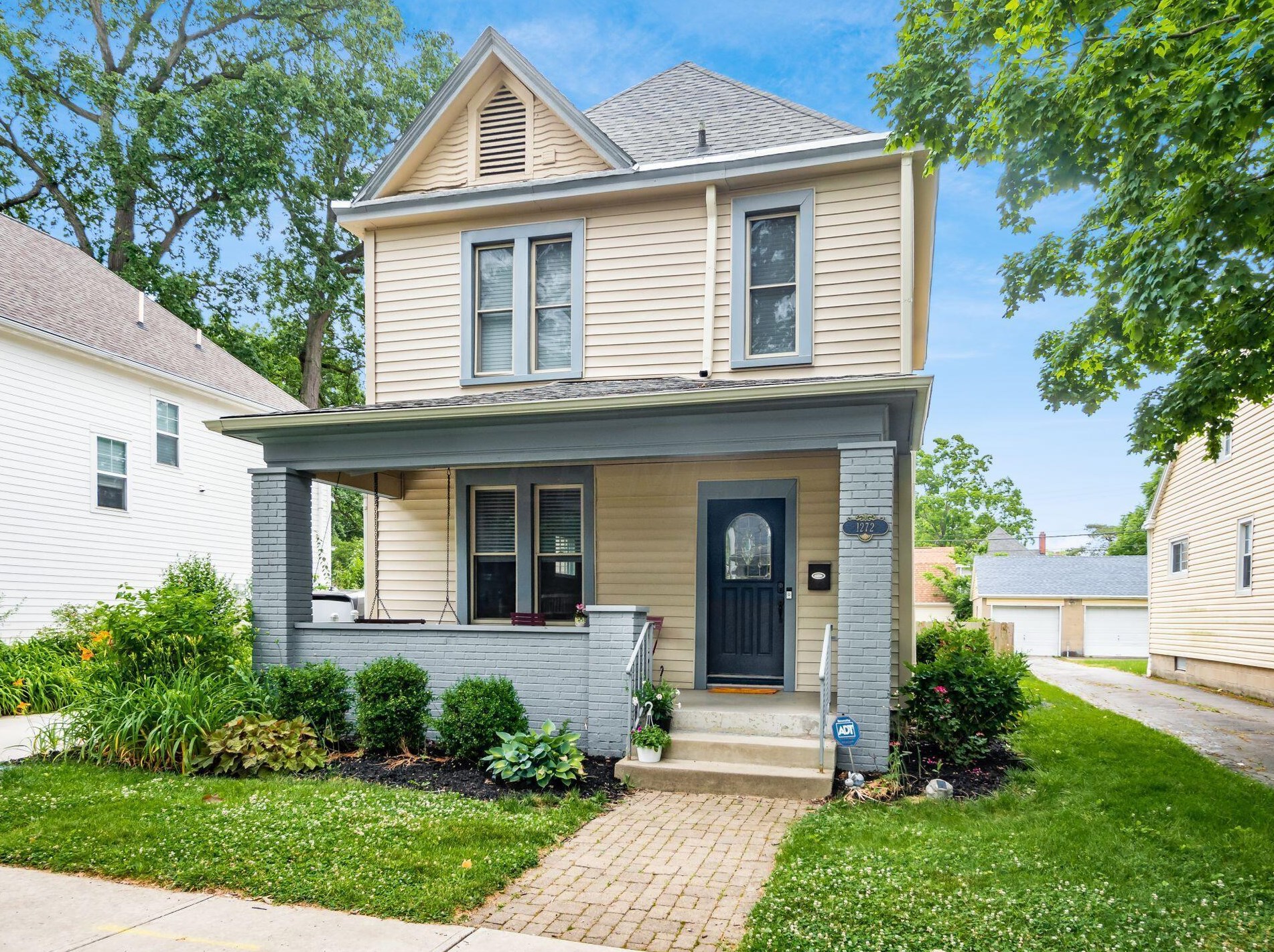 1272 Elmwood Ave, Columbus OH  43212-3278 exterior