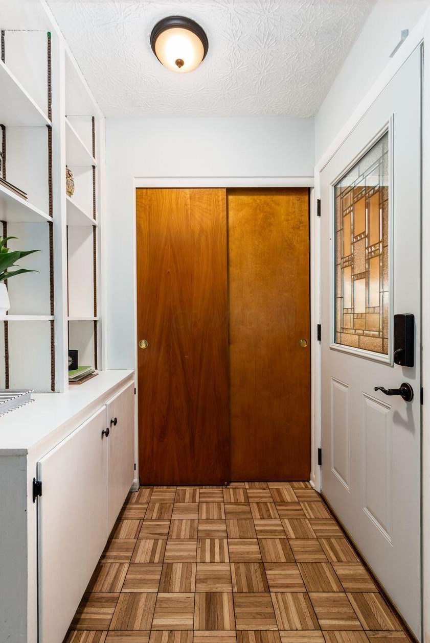 3625 Pegg Ave, Columbus OH 43214-2934 exterior