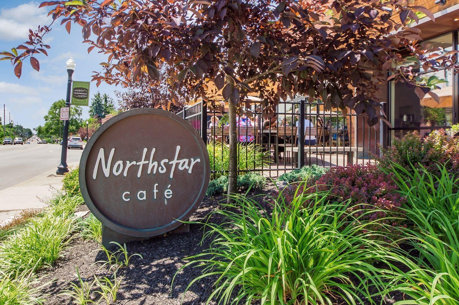 293 Deland Ave, Columbus OH 43214-3025 exterior