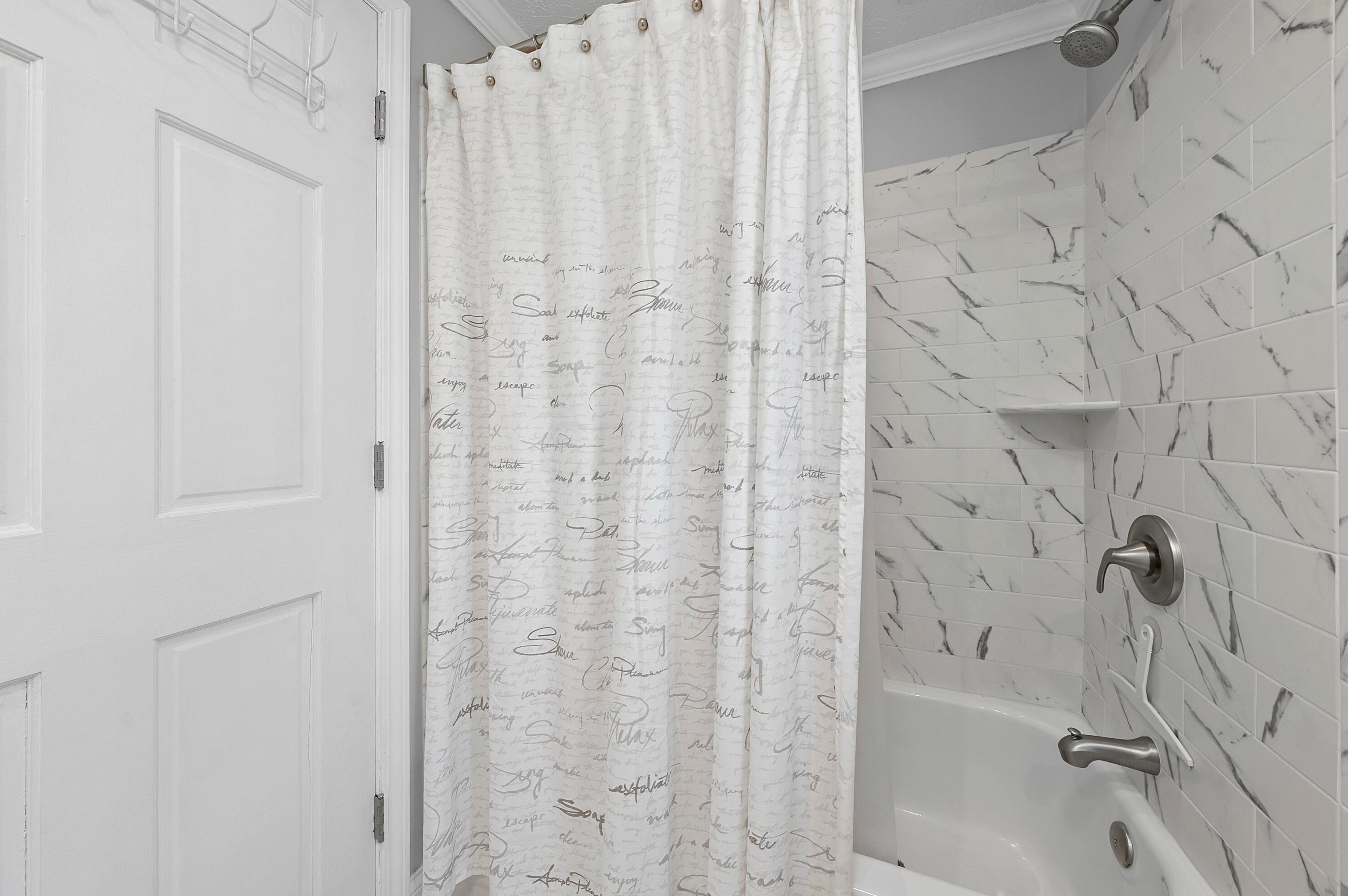 206 2 Ave, Columbus OH 43201-3410 exterior