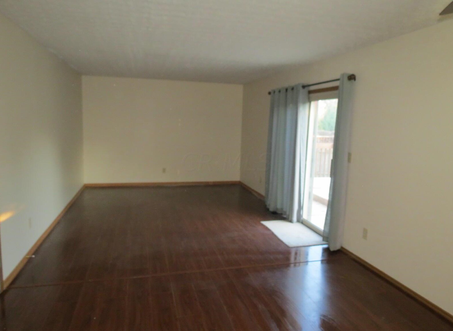 261 Harland Dr, Columbus OH  43207-5346 exterior