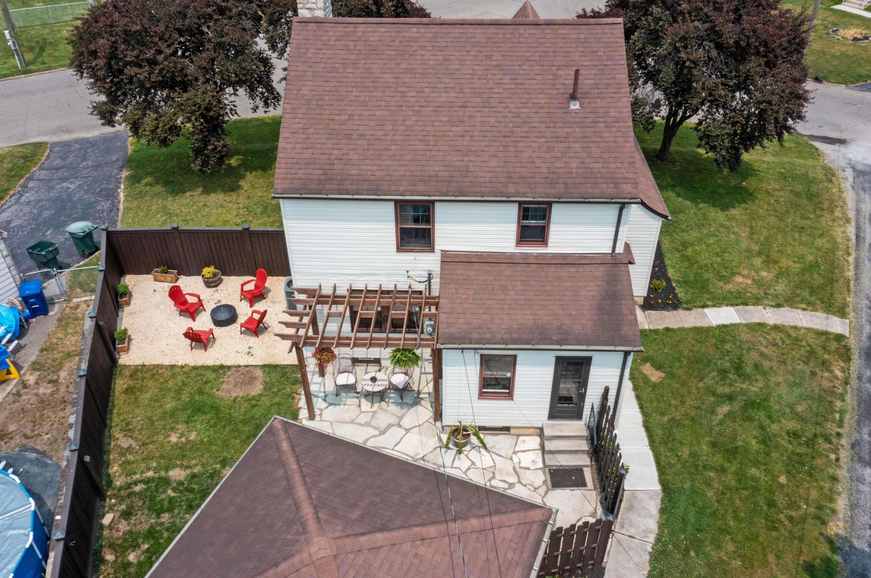 133 Guernsey Ave, Columbus OH 43204-2577 exterior