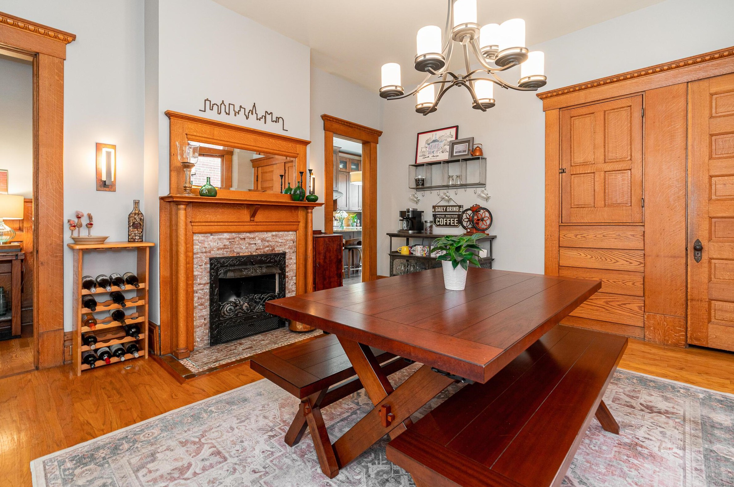 1115 Neil Ave, Columbus OH 43201-3118 exterior