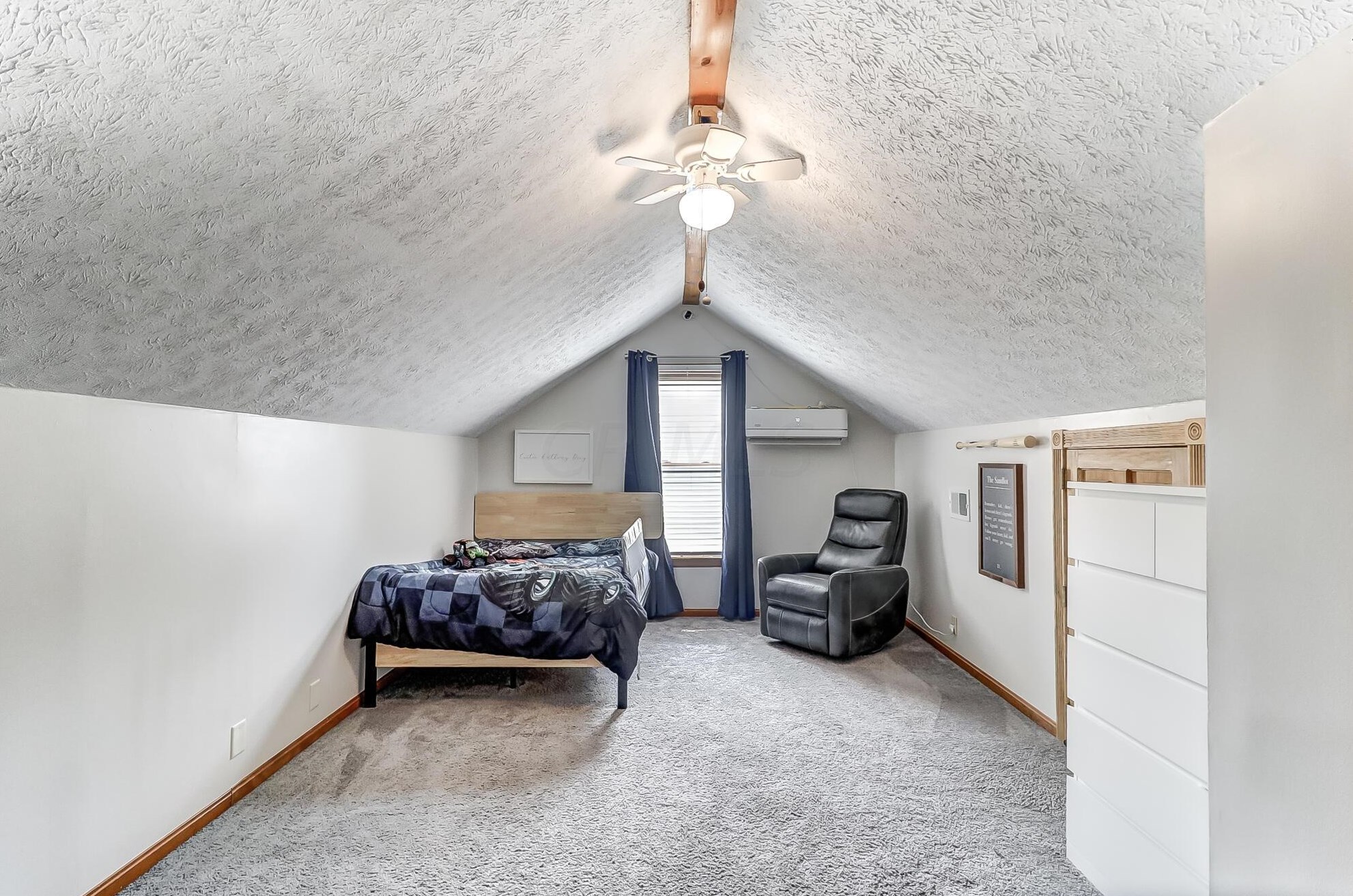 224 Clark Dr, Circleville OH  43113-2408 exterior