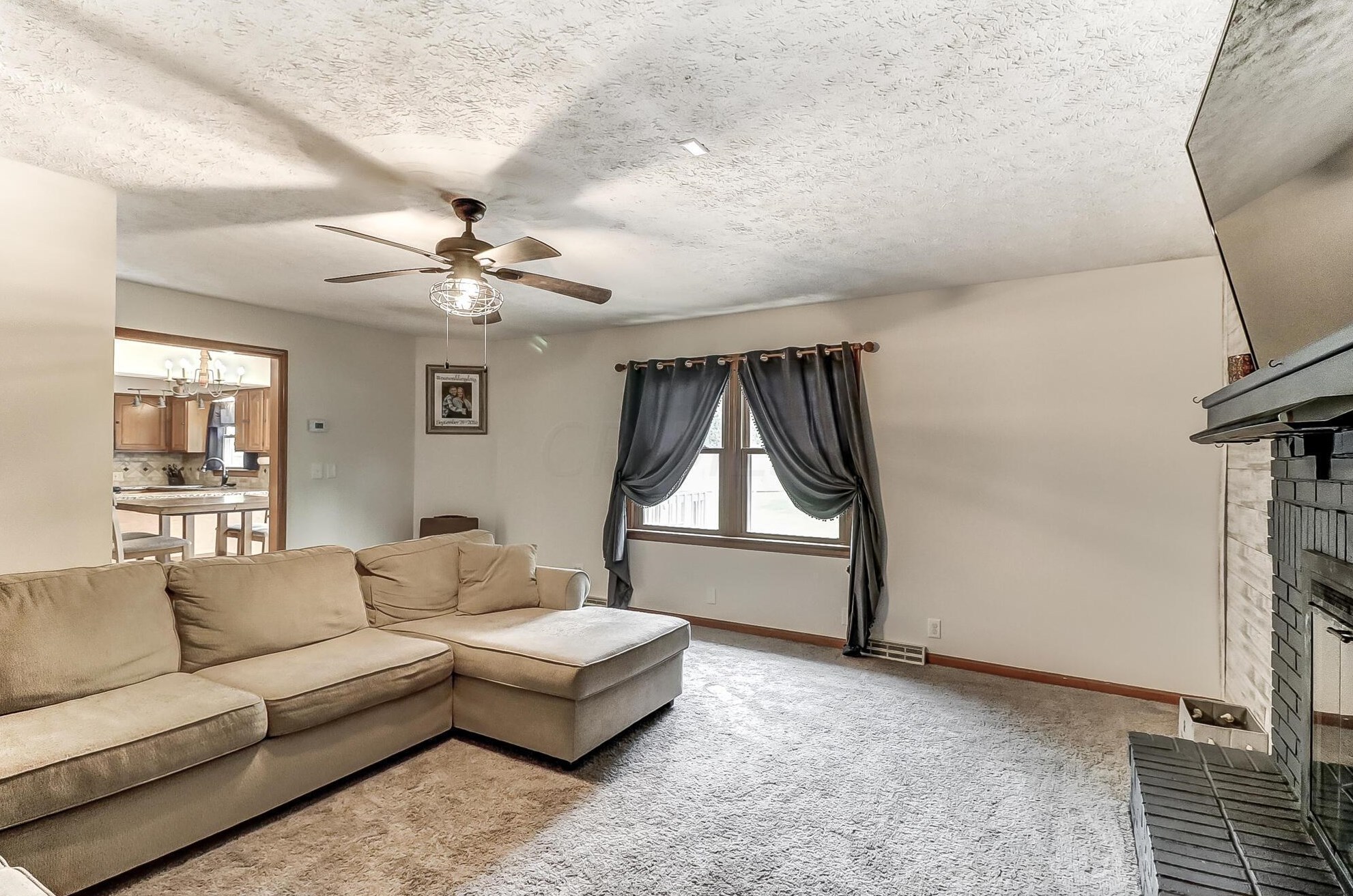 224 Clark Dr, Circleville OH  43113-2408 exterior
