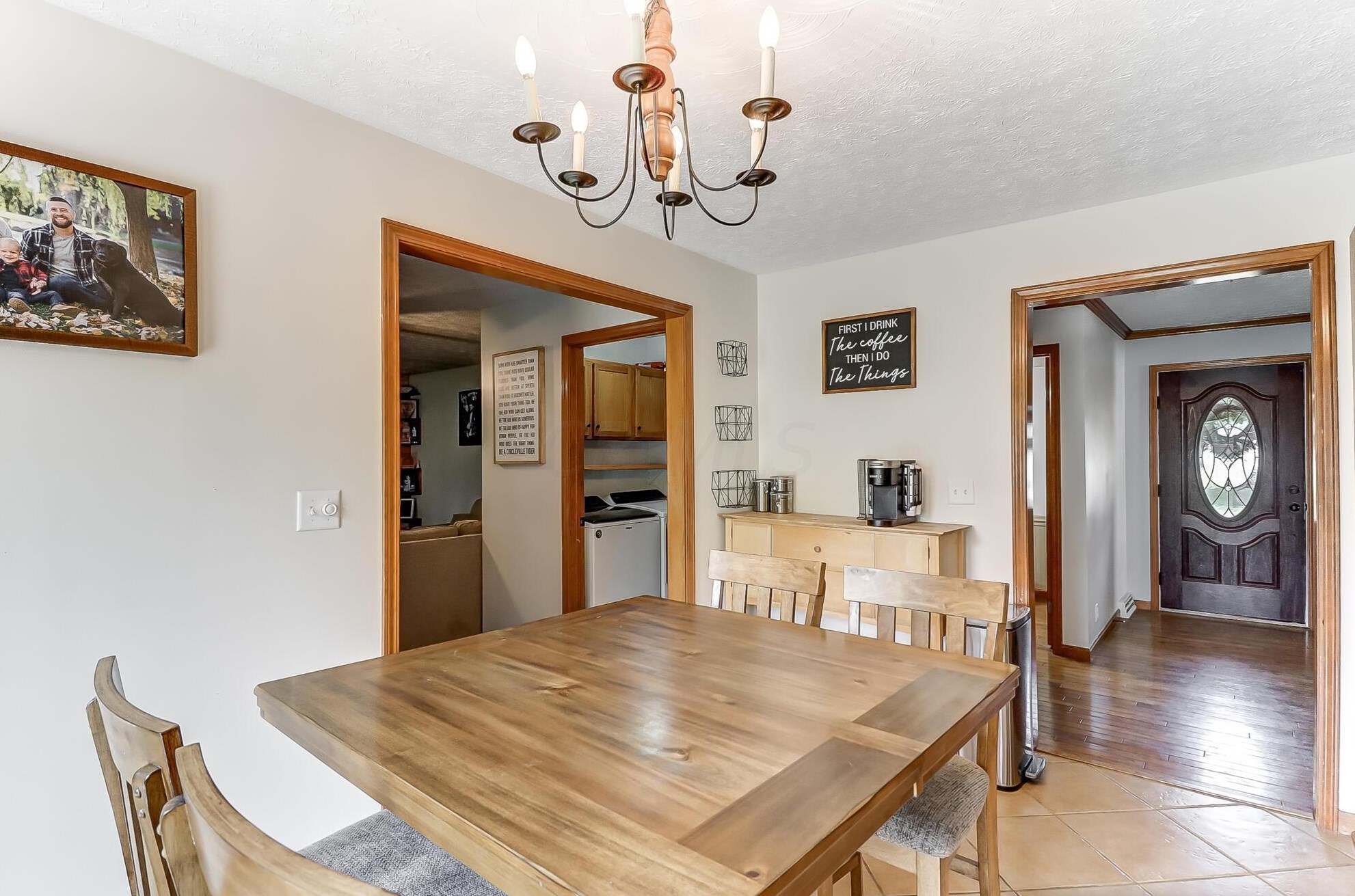 224 Clark Dr, Circleville OH  43113-2408 exterior