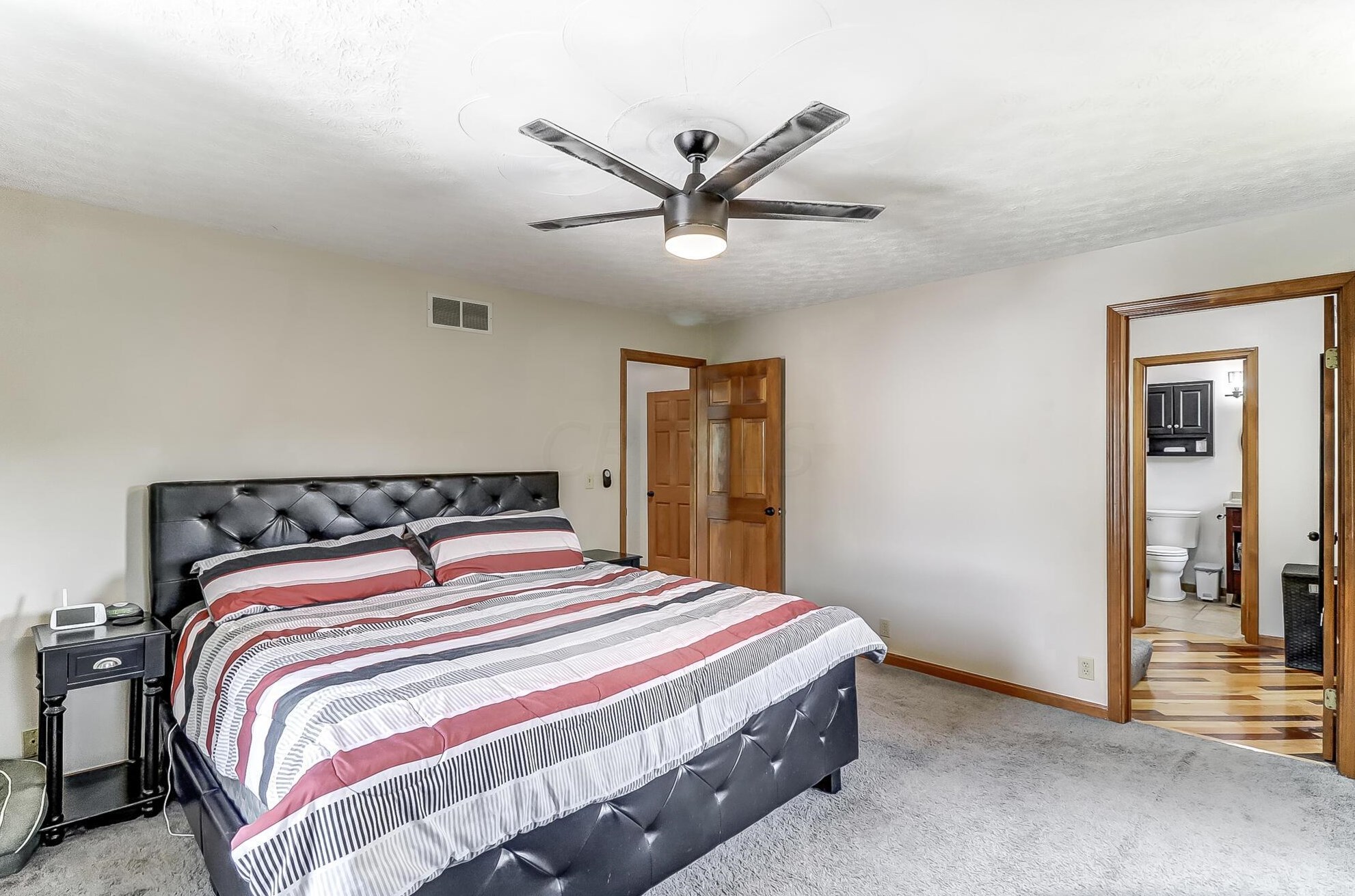 224 Clark Dr, Circleville OH  43113-2408 exterior