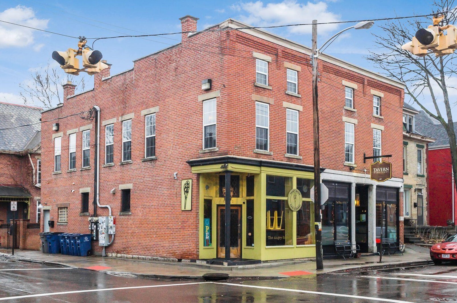 1266 Atcheson St, Columbus OH 43203-1116 exterior