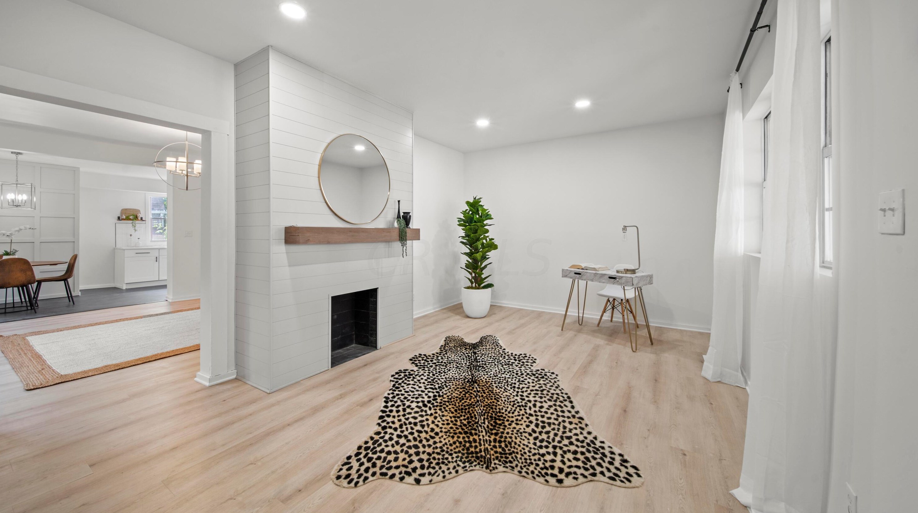 205 Oakley Ave, Columbus OH  43204-3218 exterior