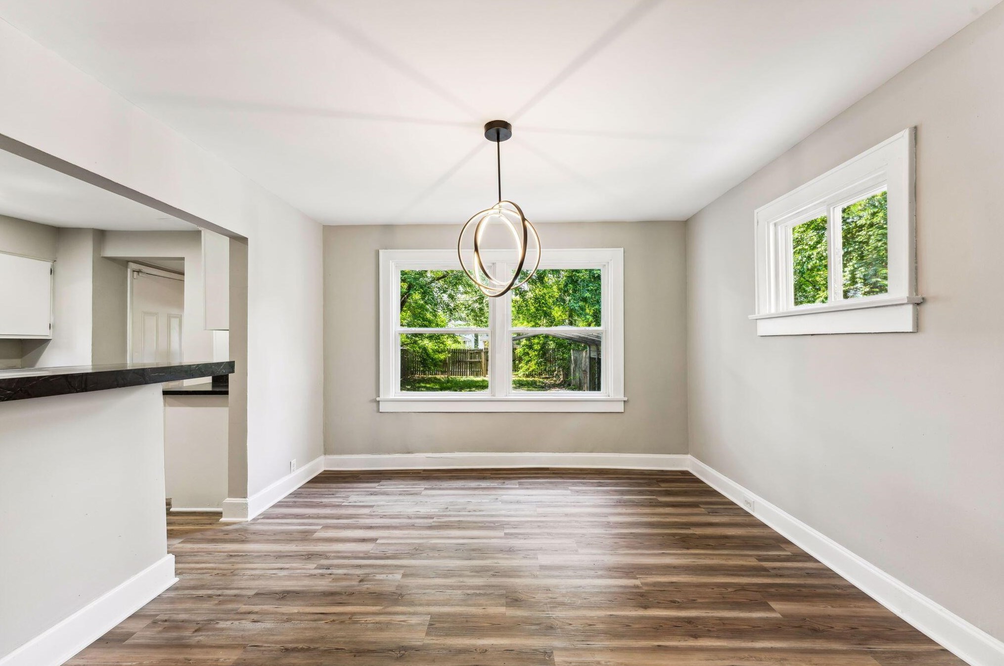 1465 Kenmore Rd, Columbus OH 43219-1057 exterior