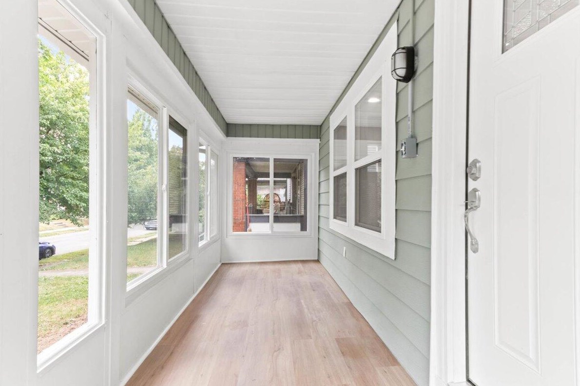 284 Southwood Ave, Columbus OH 43207-1270 exterior