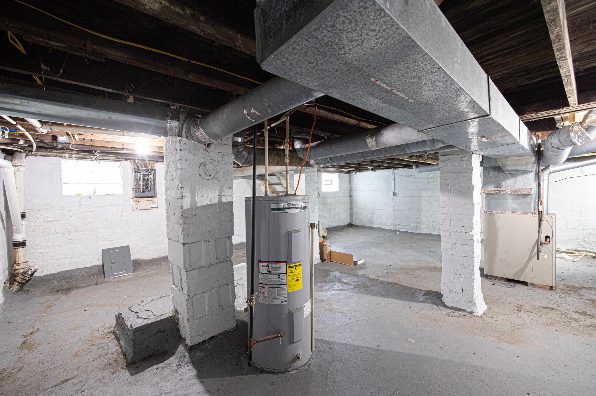 802 2 Ave, Columbus OH 43201-3761 exterior