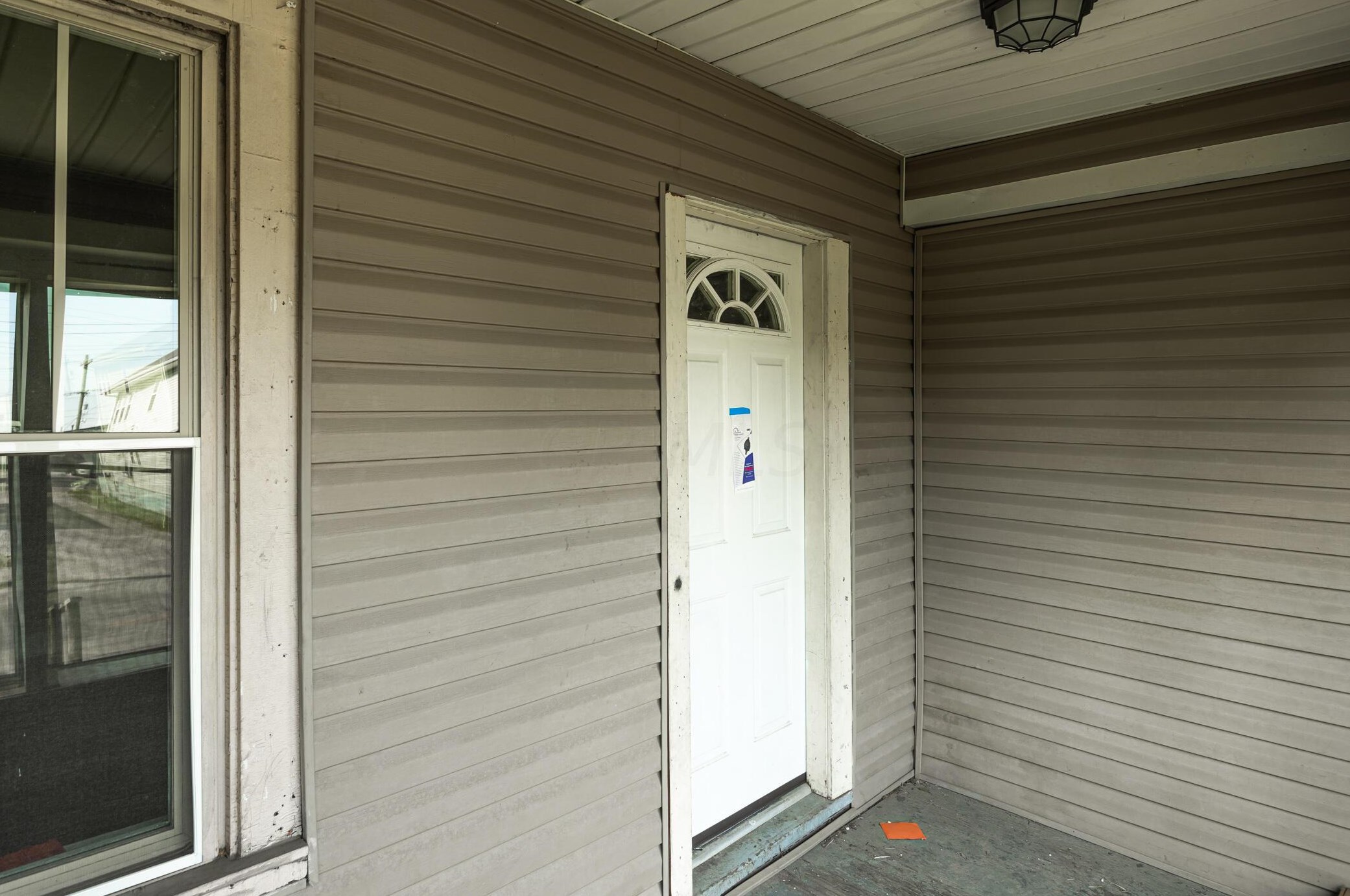 802 2 Ave, Columbus OH 43201-3761 exterior