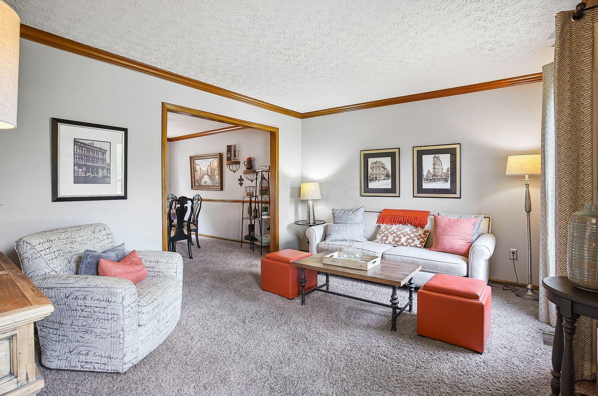 1025 Caroway Blvd, Columbus OH 43230-6214 exterior