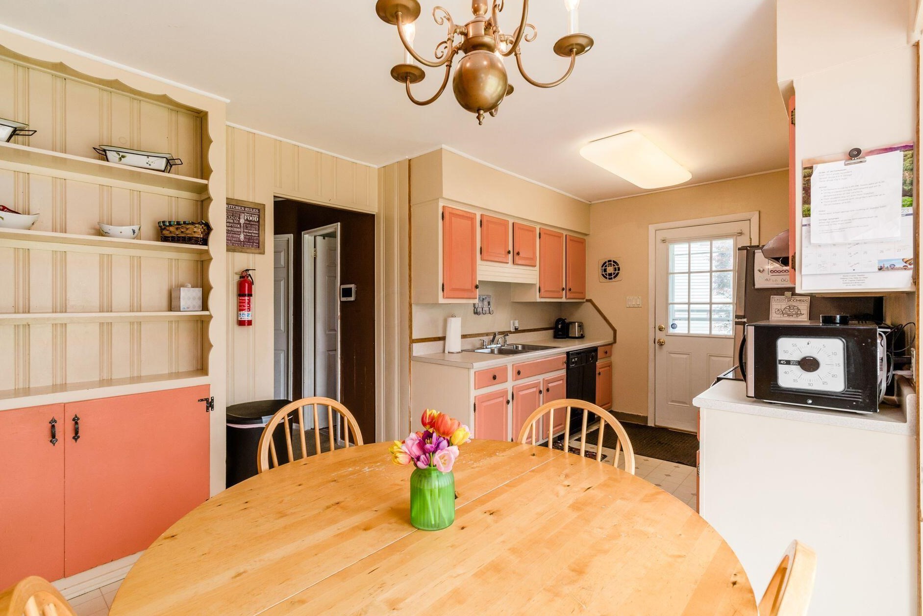 1105 Billie Dr, Columbus OH 43227-1405 exterior